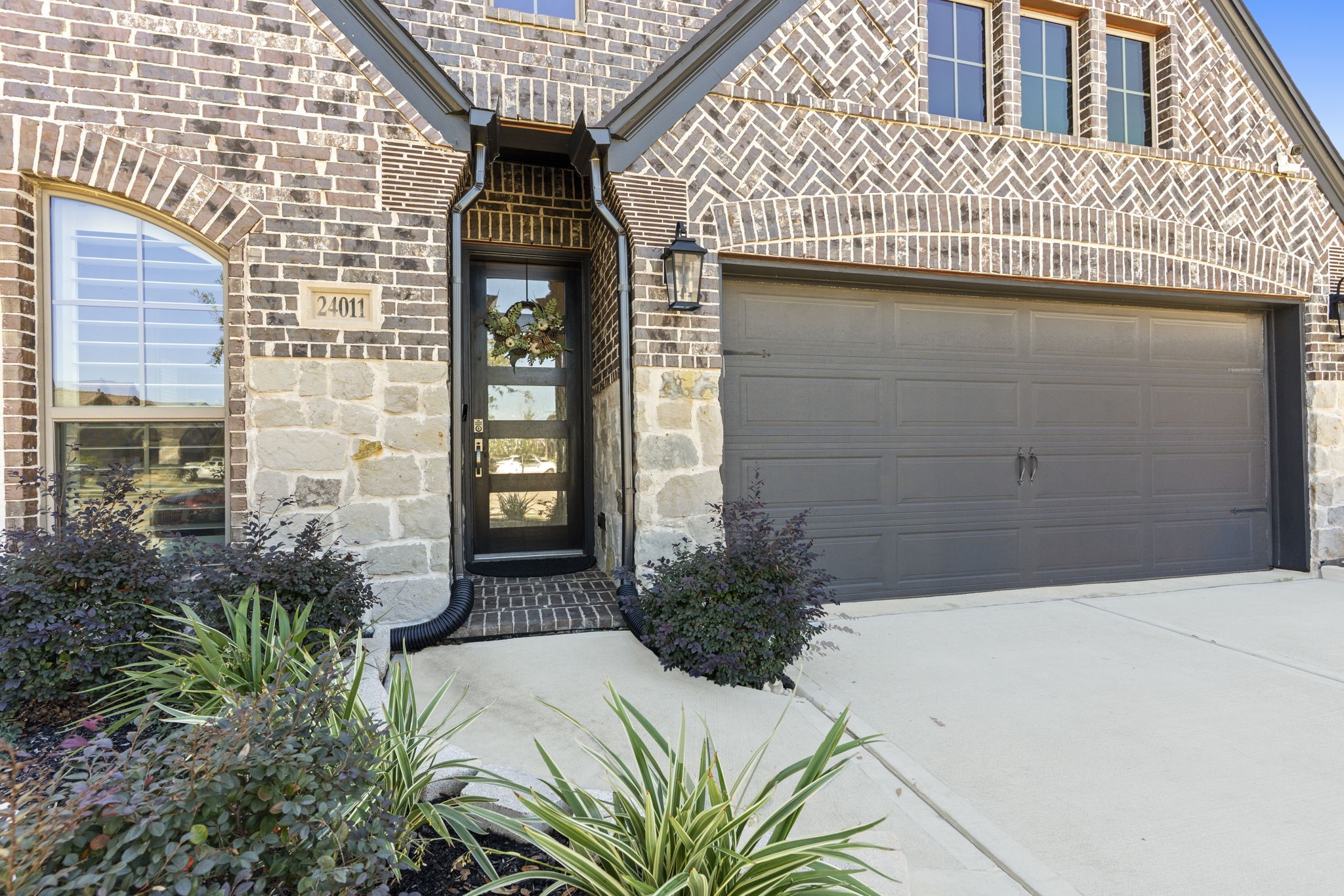 24011 Dabbling Duck Trail Property Photo 5