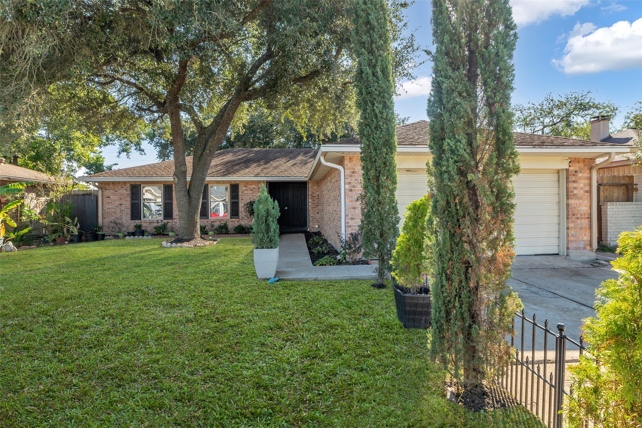 3435 Acorn Springs Lane Property Photo 1