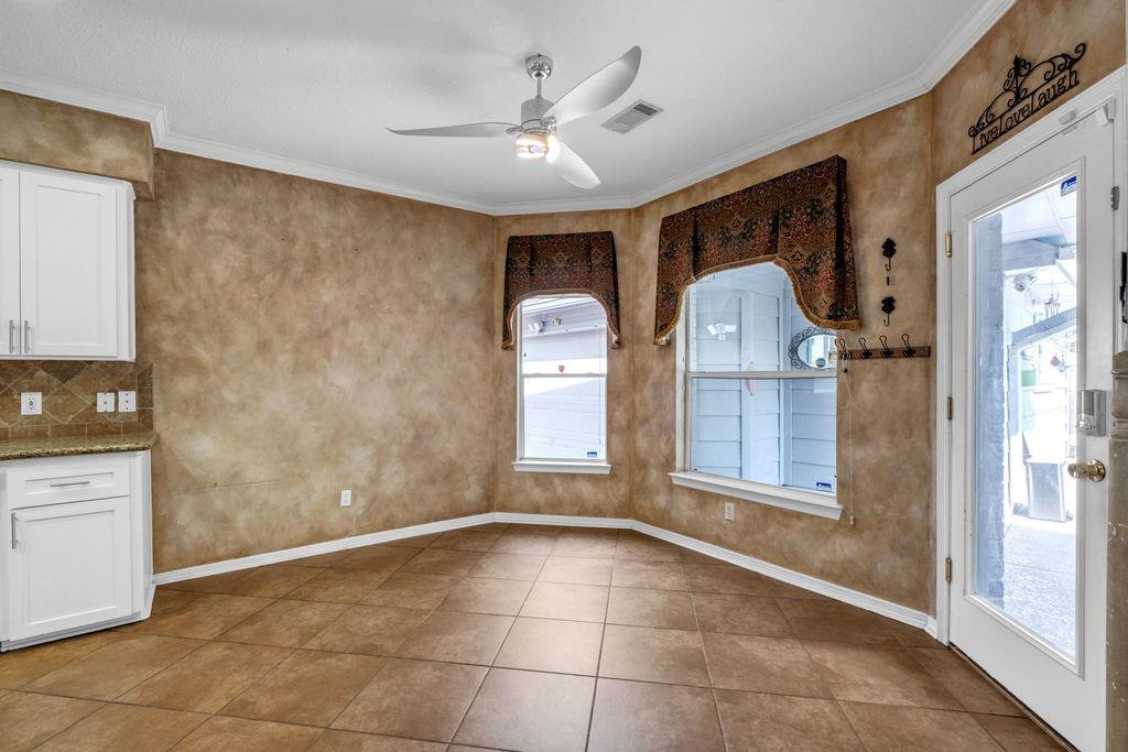 12902 Lake Mist Drive Property Photo 10