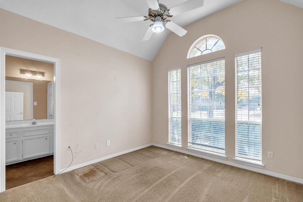 12902 Lake Mist Drive Property Photo 22
