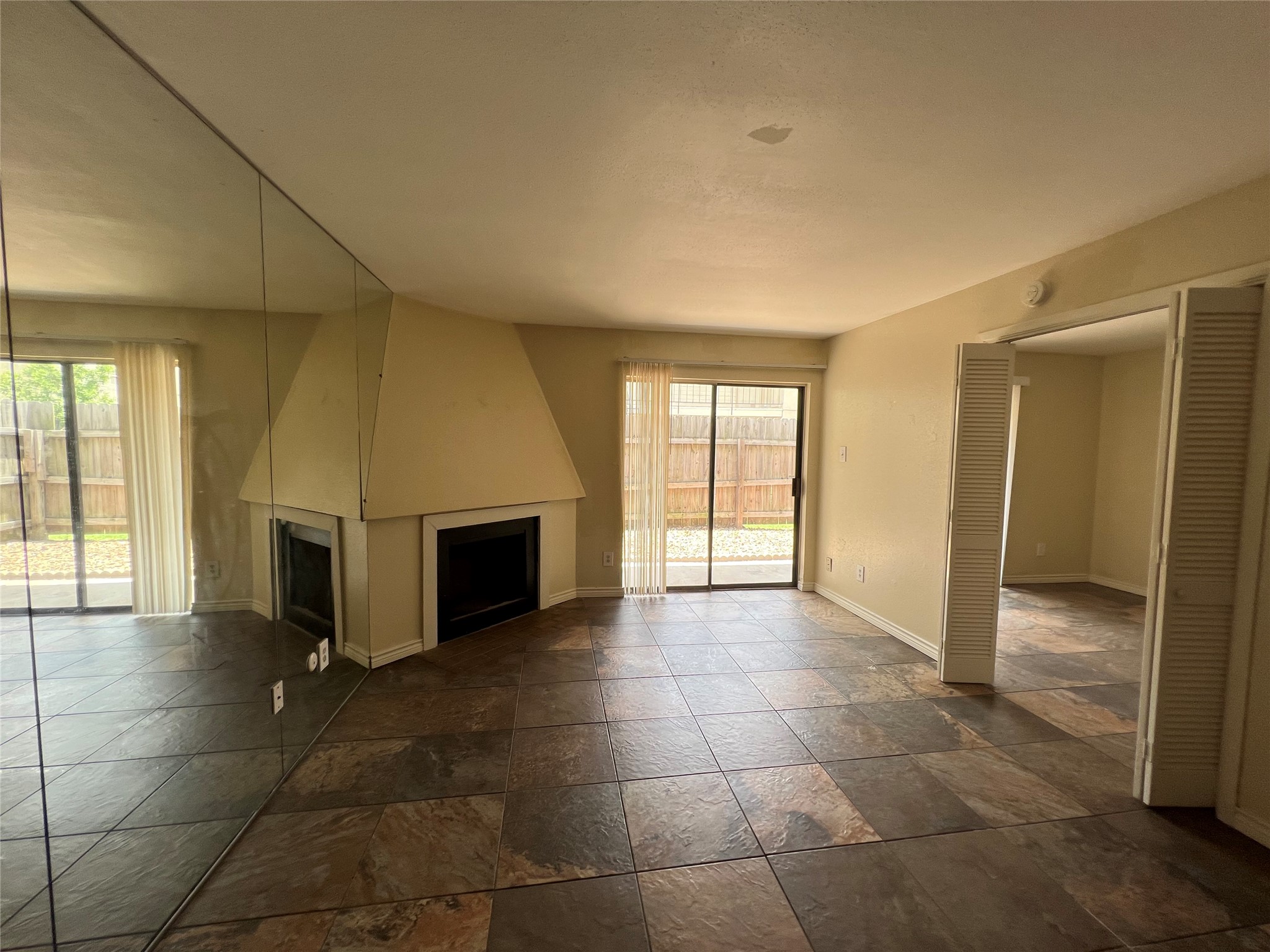 10075 Westpark Drive 12 Property Photo 13