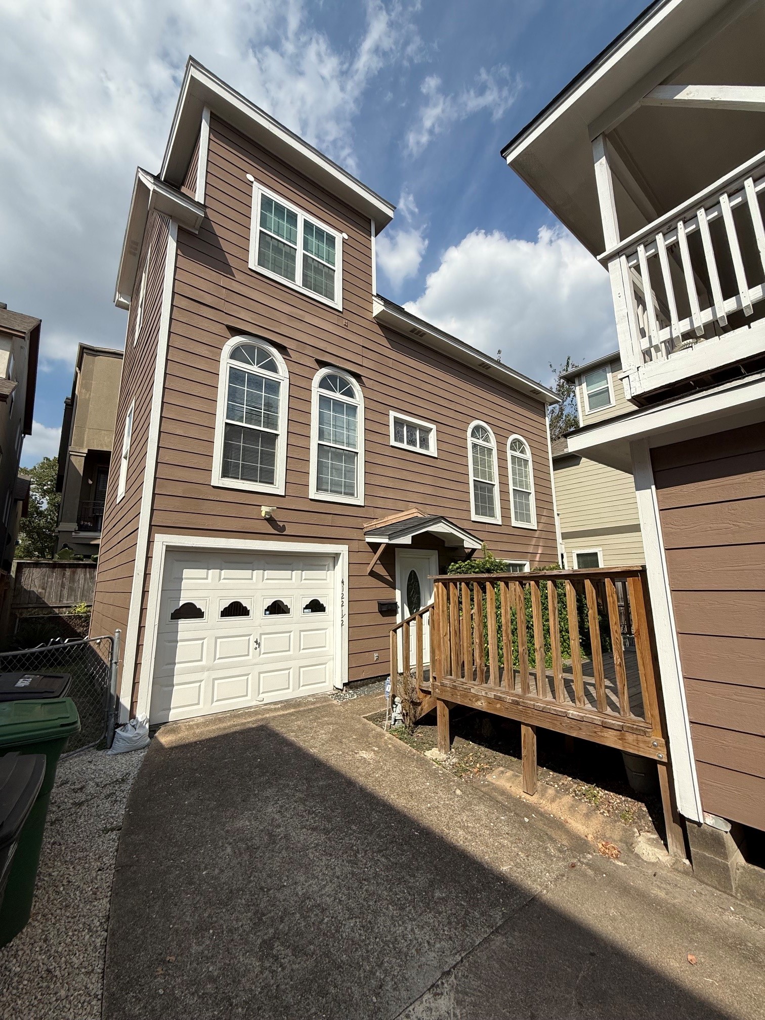 4122 1/2 Drake Street Property Photo 1