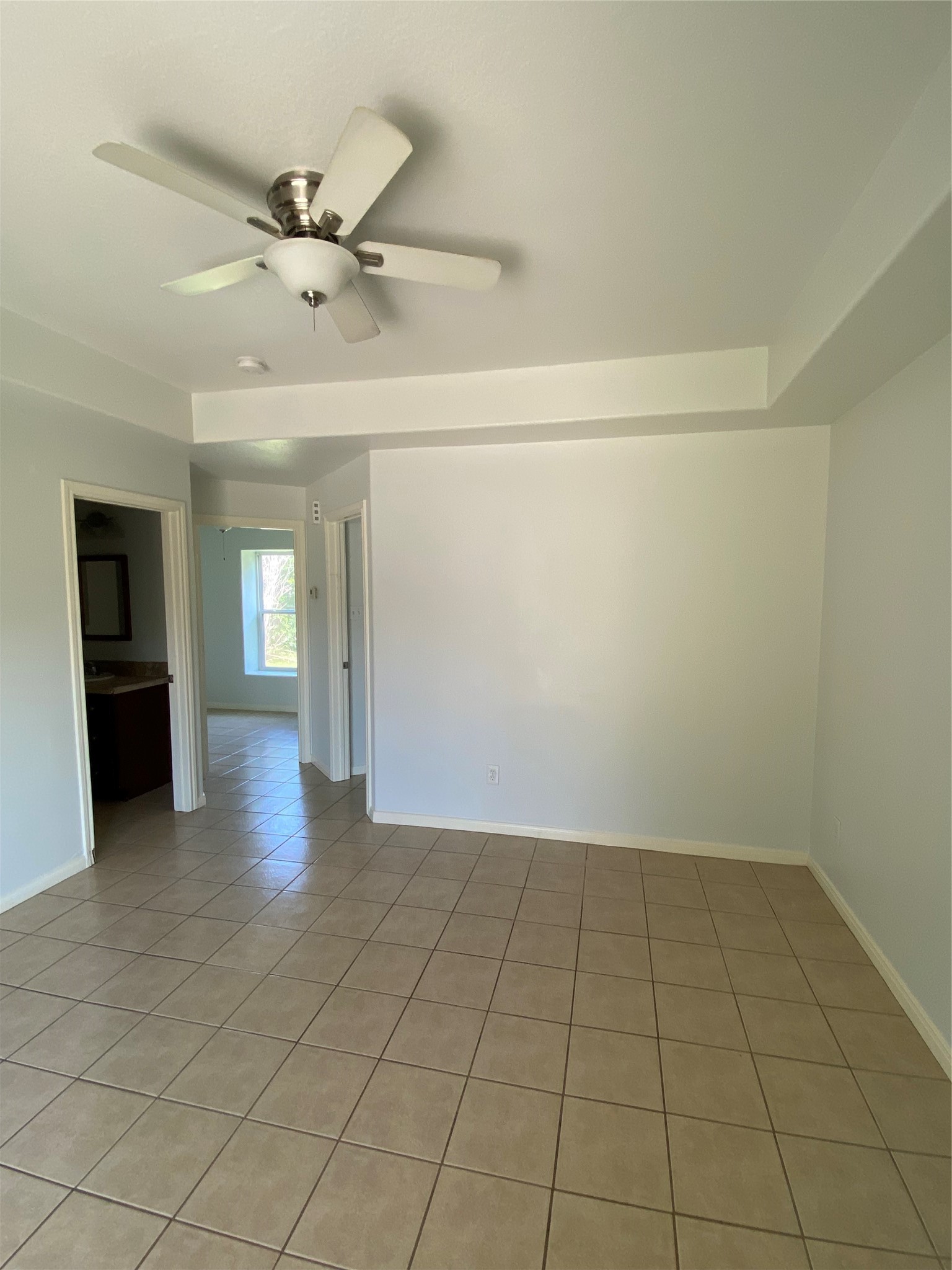 3815 Putnam Drive Property Photo 9