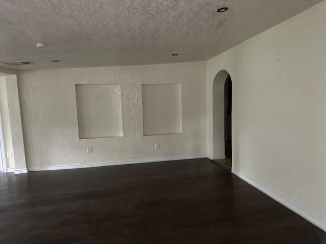 129 New York Avenue Property Photo 4