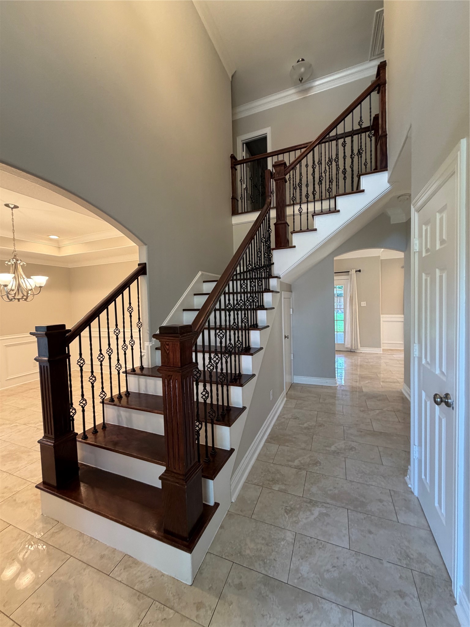 1523 Glen Oaks Drive Property Photo 12