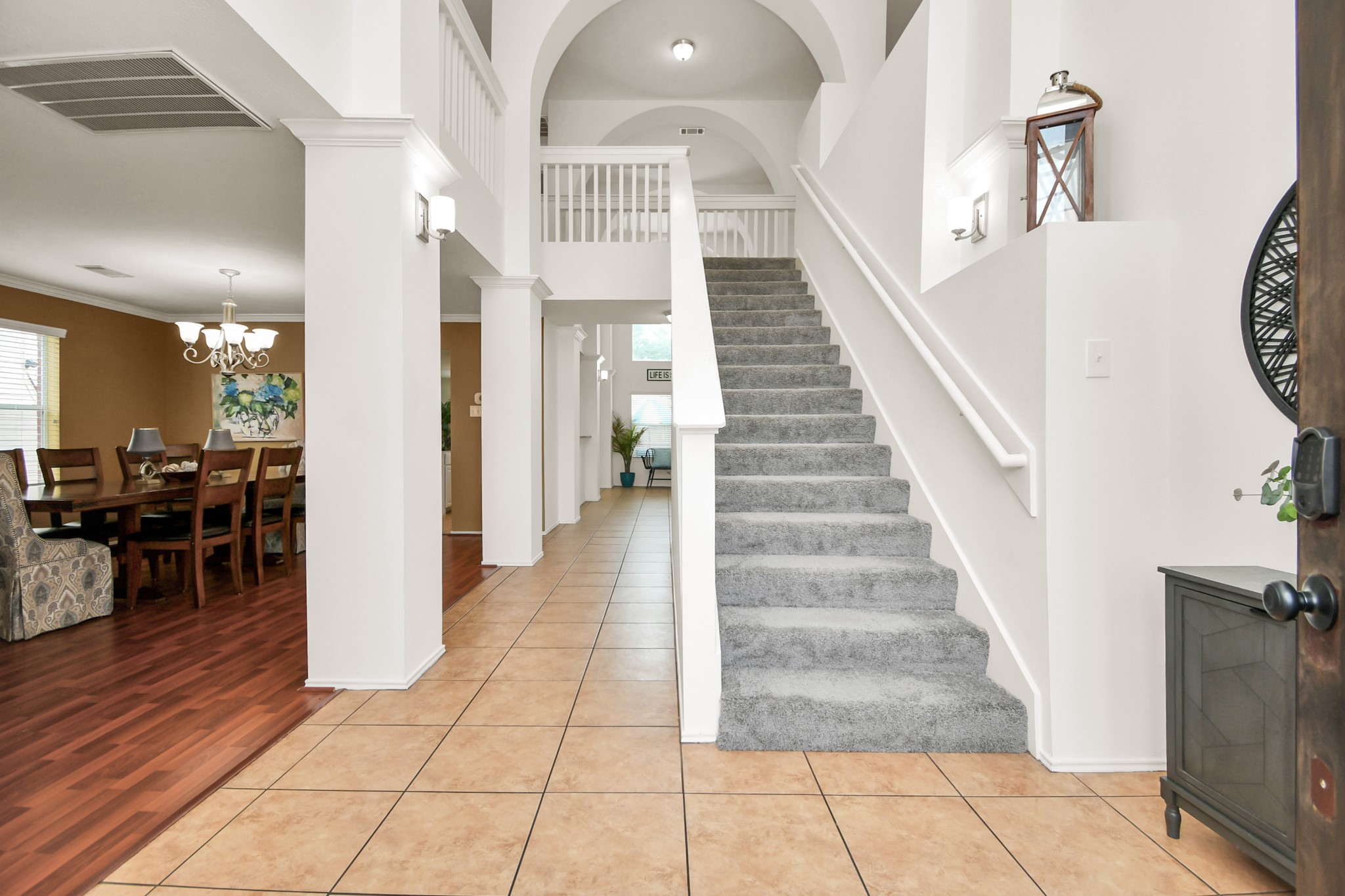 4827 Lazy Timbers Drive Property Photo 6