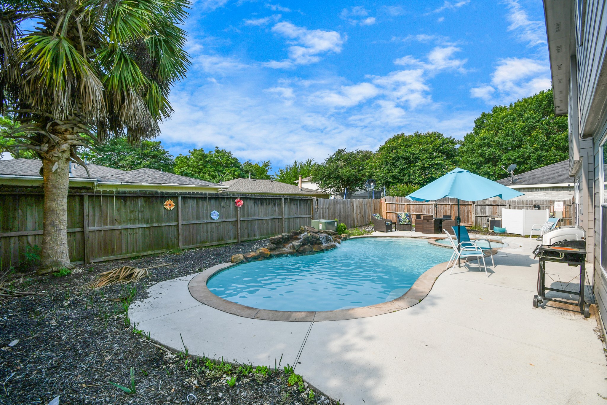 4827 Lazy Timbers Drive Property Photo 39