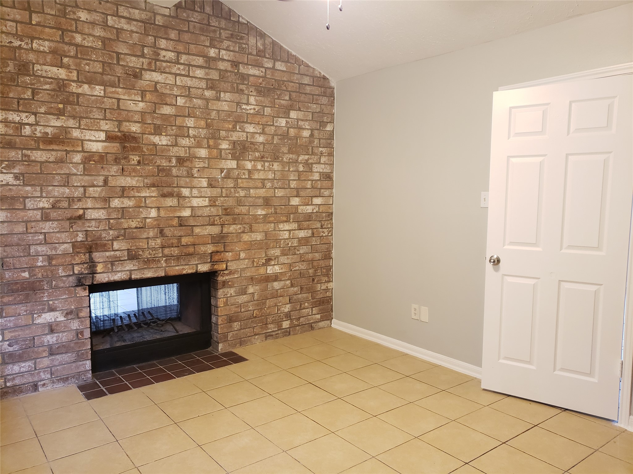 16315 Quail Place Drive Property Photo 11