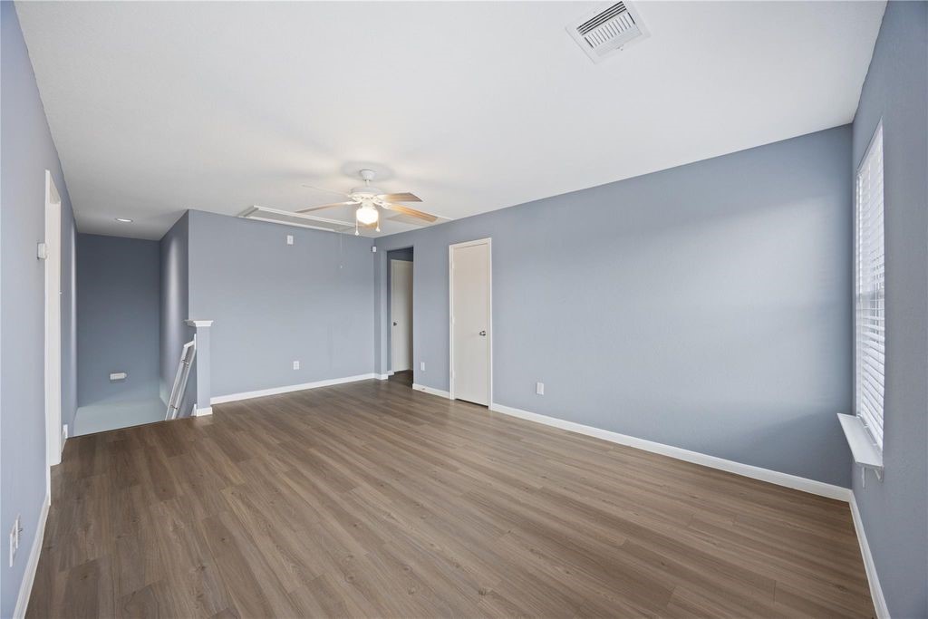 8143 Sanders Forest Court Property Photo 15