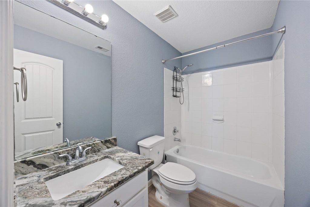 8143 Sanders Forest Court Property Photo 23