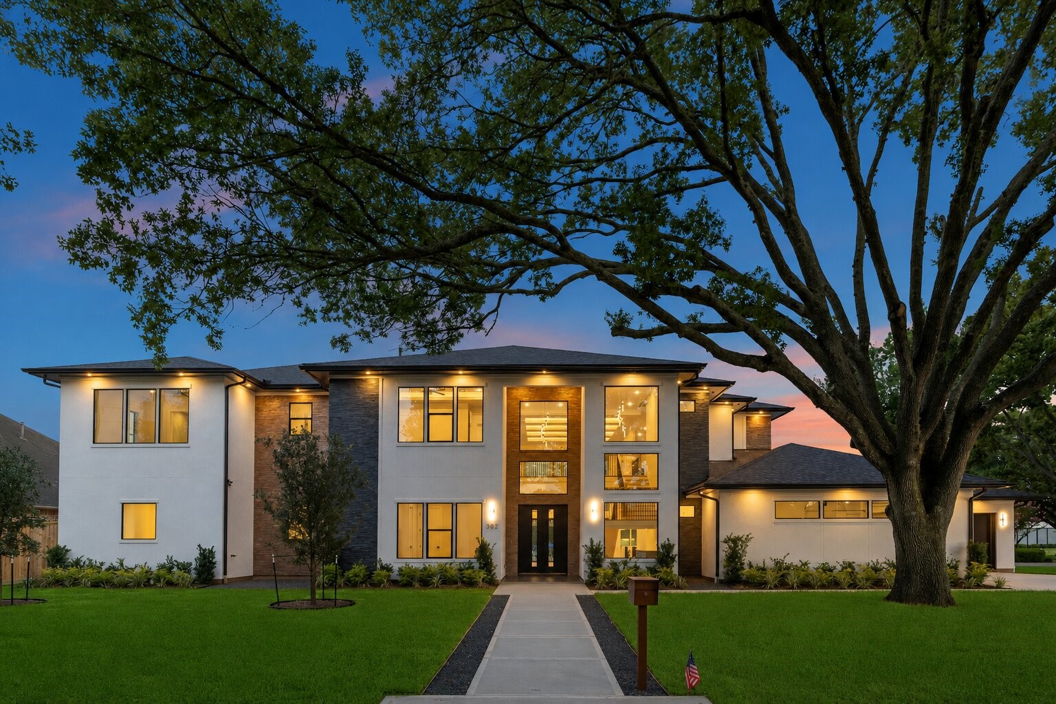 302 Piedmont Street Property Photo