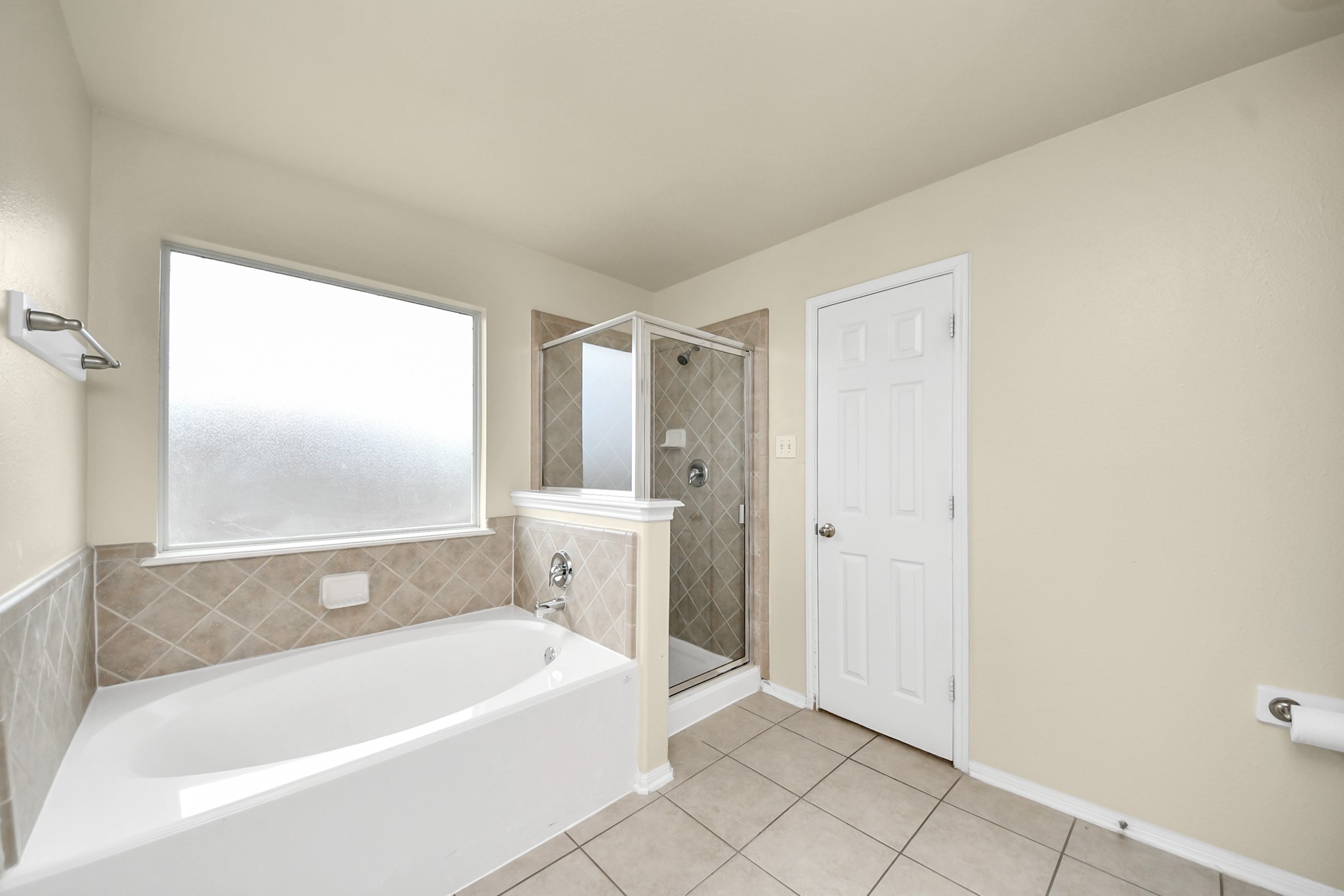 8614 Riverbend Canyon Lane Property Photo 33