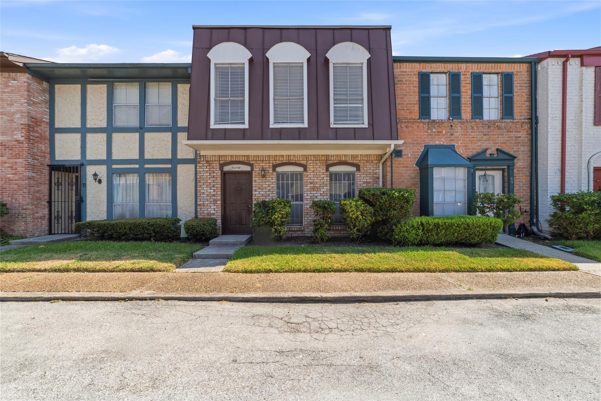 7700 Creekbend Drive # 70, Houston Tx 77071 Property Photo 1