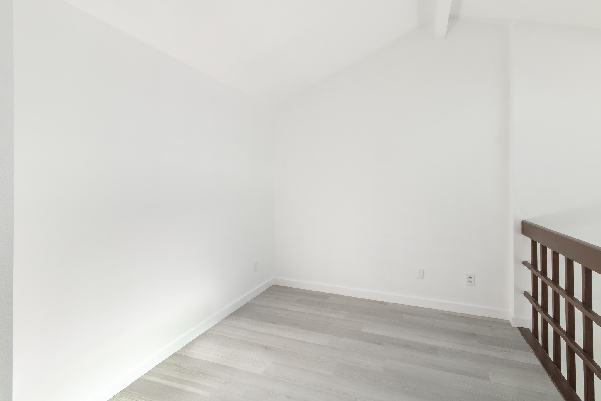 11901 Bob White Drive 16-842 Property Photo 14