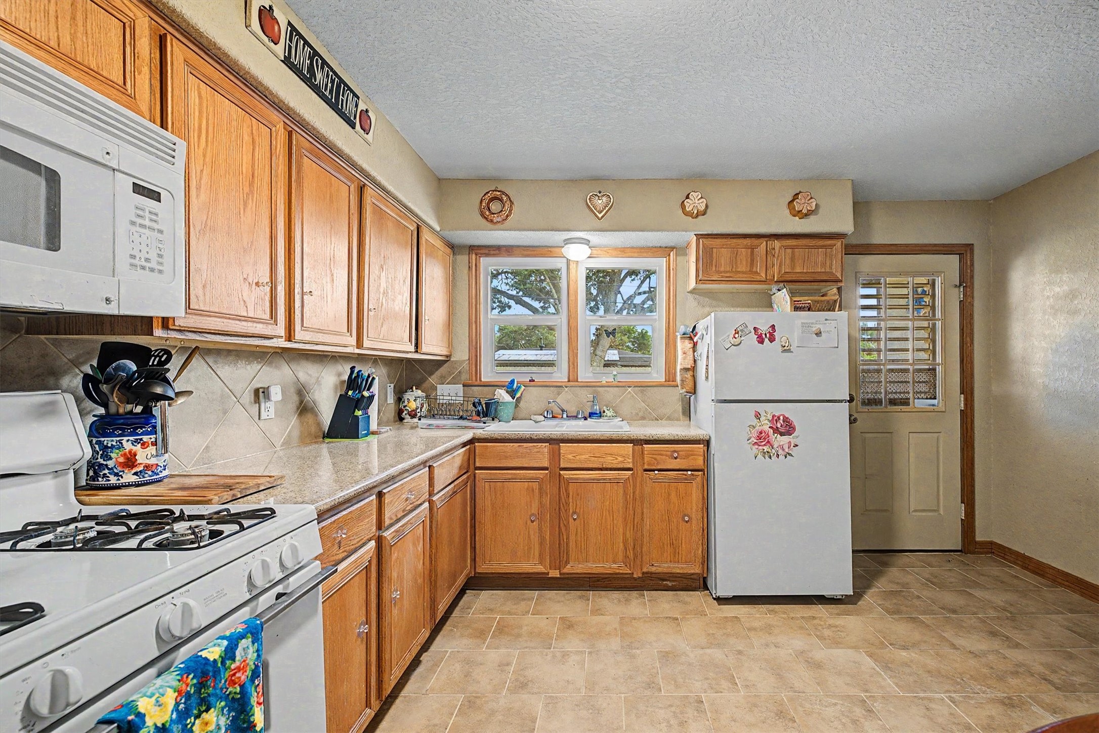 7113 Sycamore Drive Property Photo 13