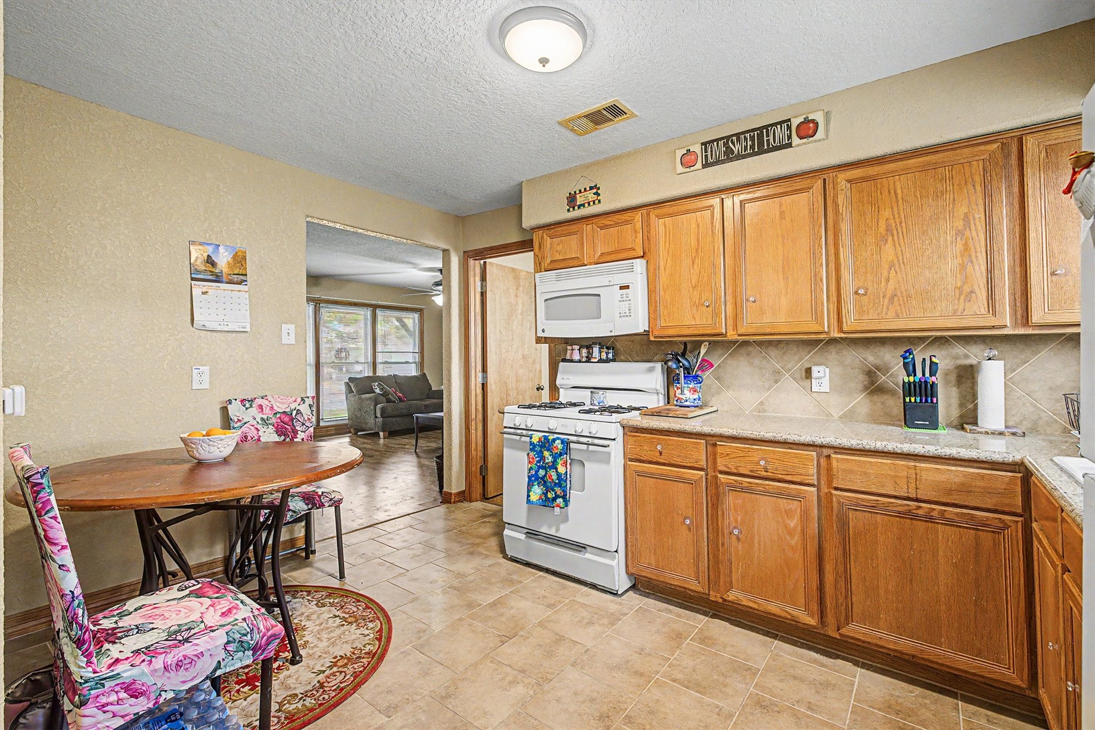 7113 Sycamore Drive Property Photo 14