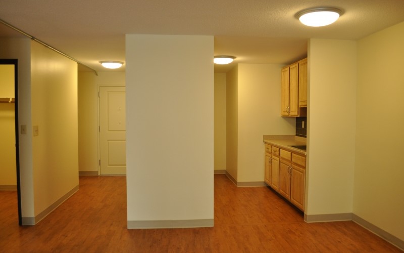 251 Court St Property Photo 8