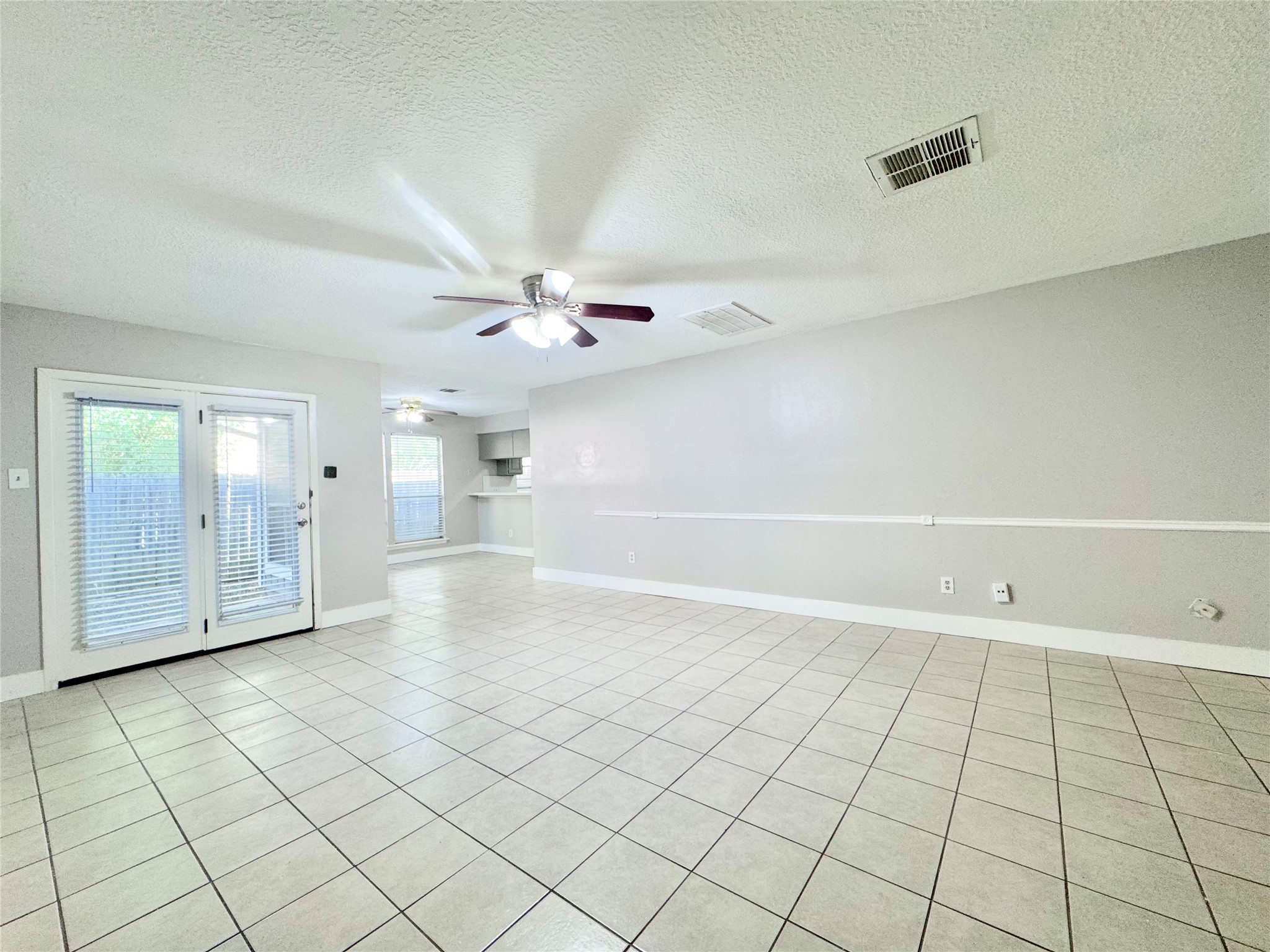 10827 Sugar Hill Drive A Property Photo 2