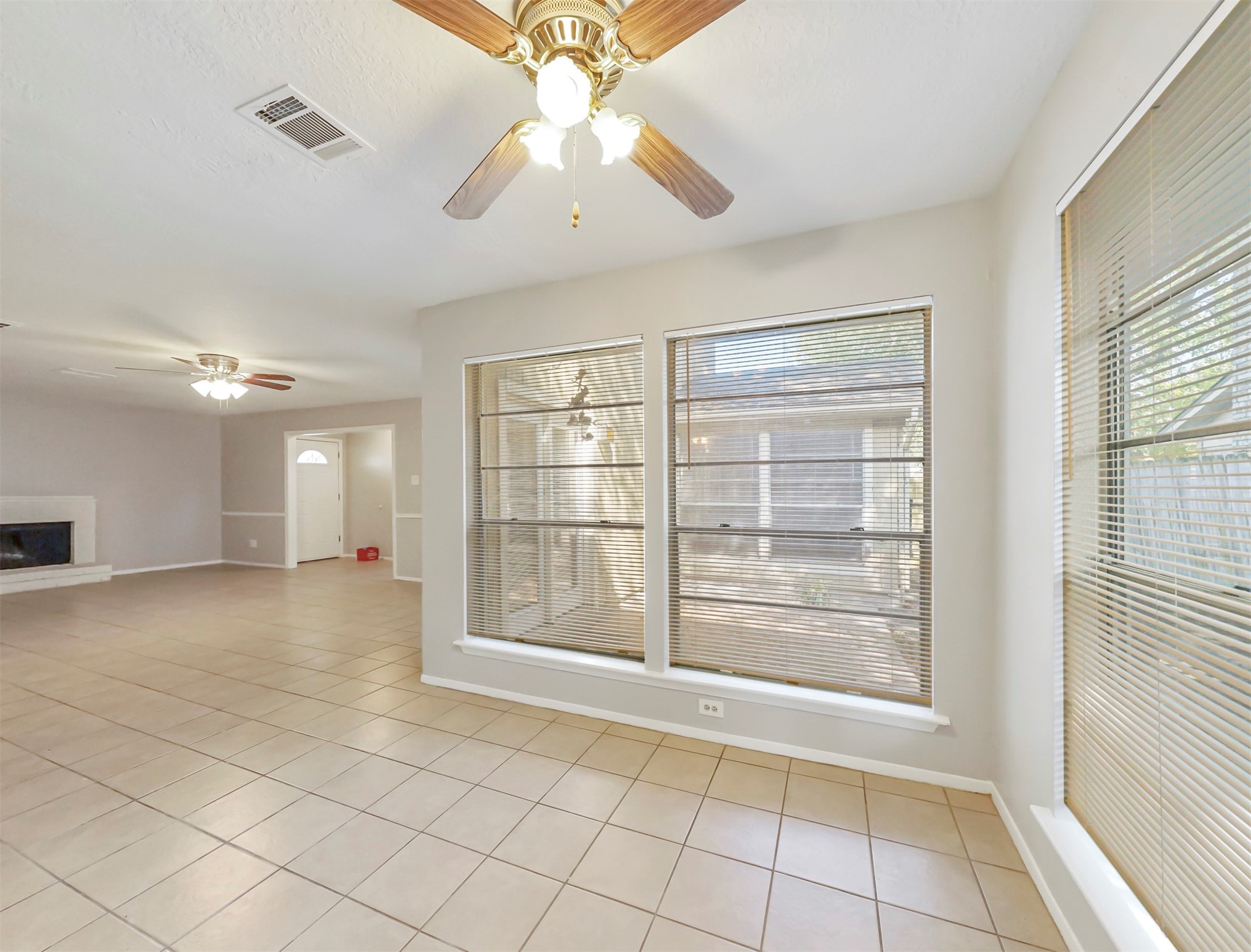 10827 Sugar Hill Drive A Property Photo 9