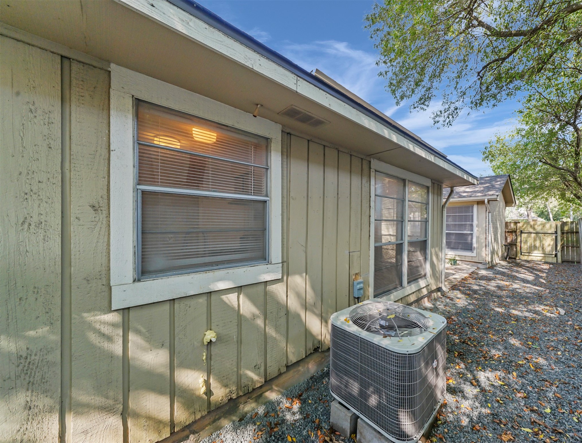 10827 Sugar Hill Drive A Property Photo 31