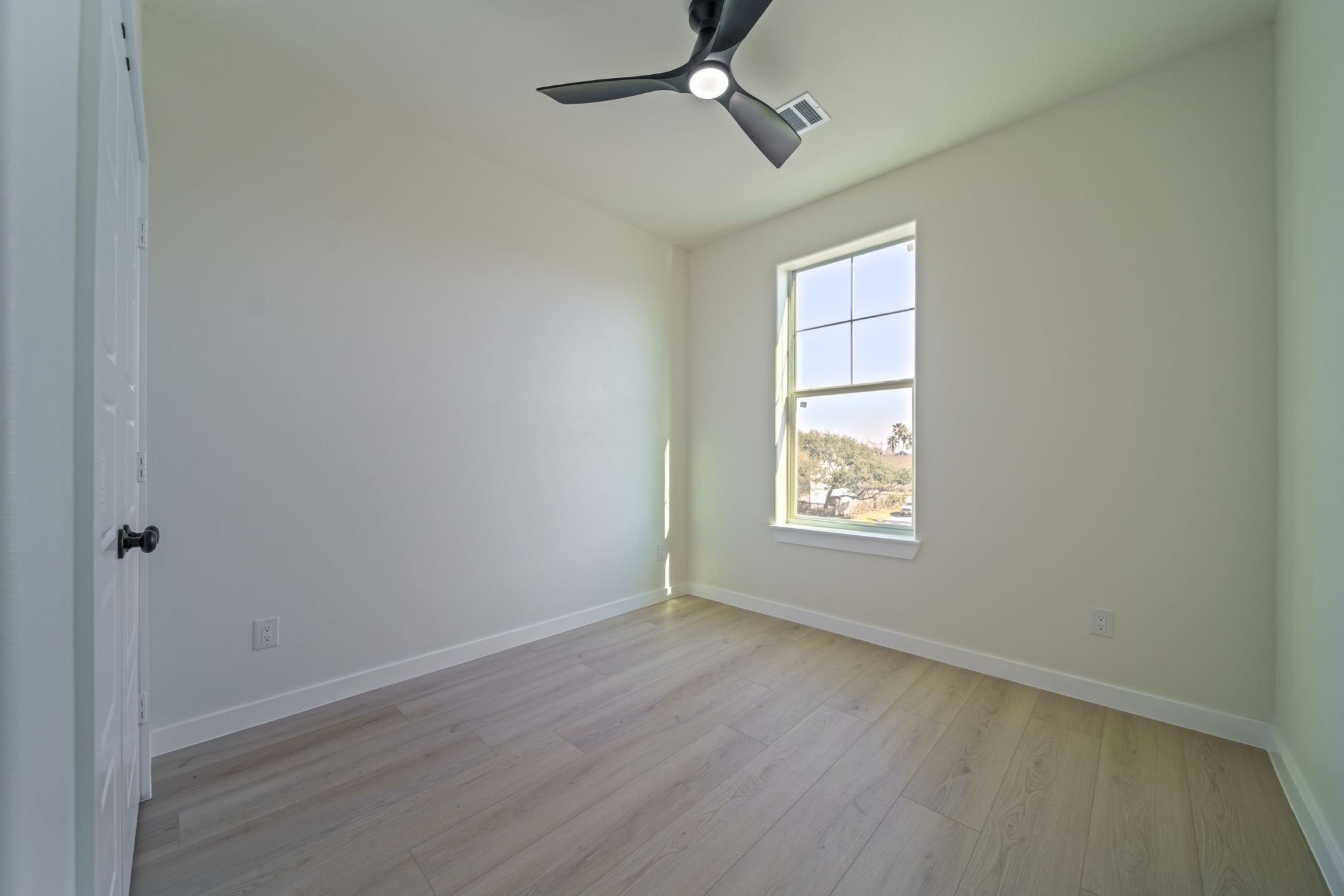 2202 31st Street Property Photo 29