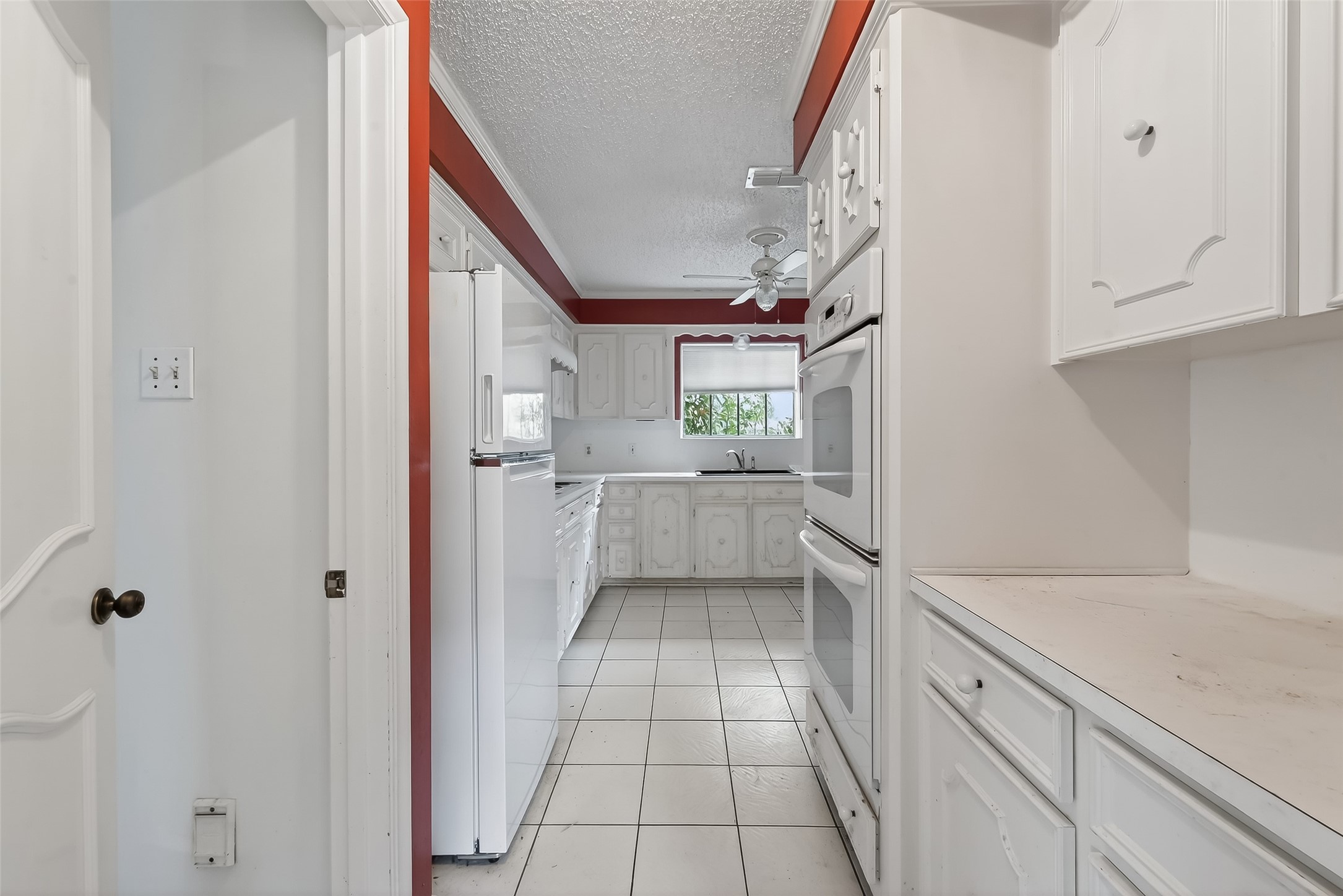 2911 Robinson Road Property Photo 24