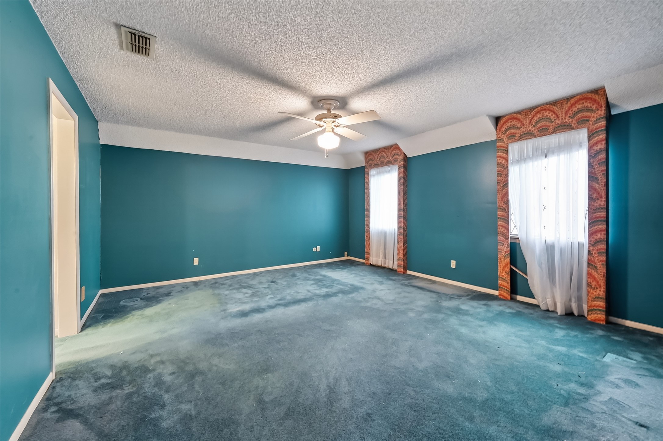 2911 Robinson Road Property Photo 41