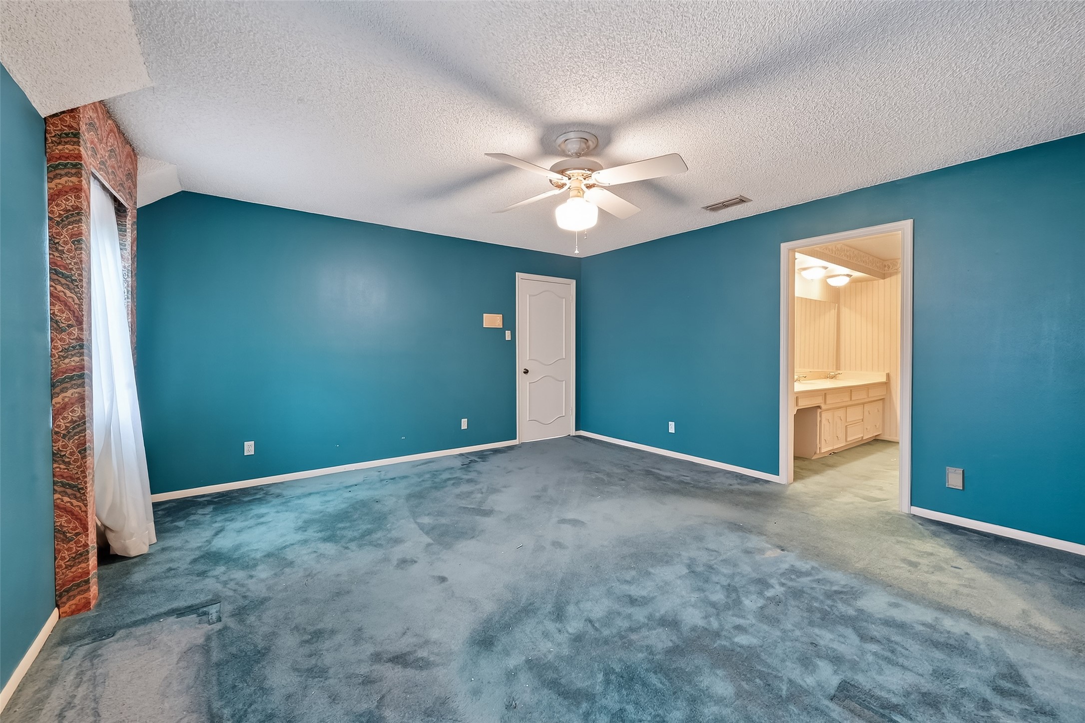 2911 Robinson Road Property Photo 42