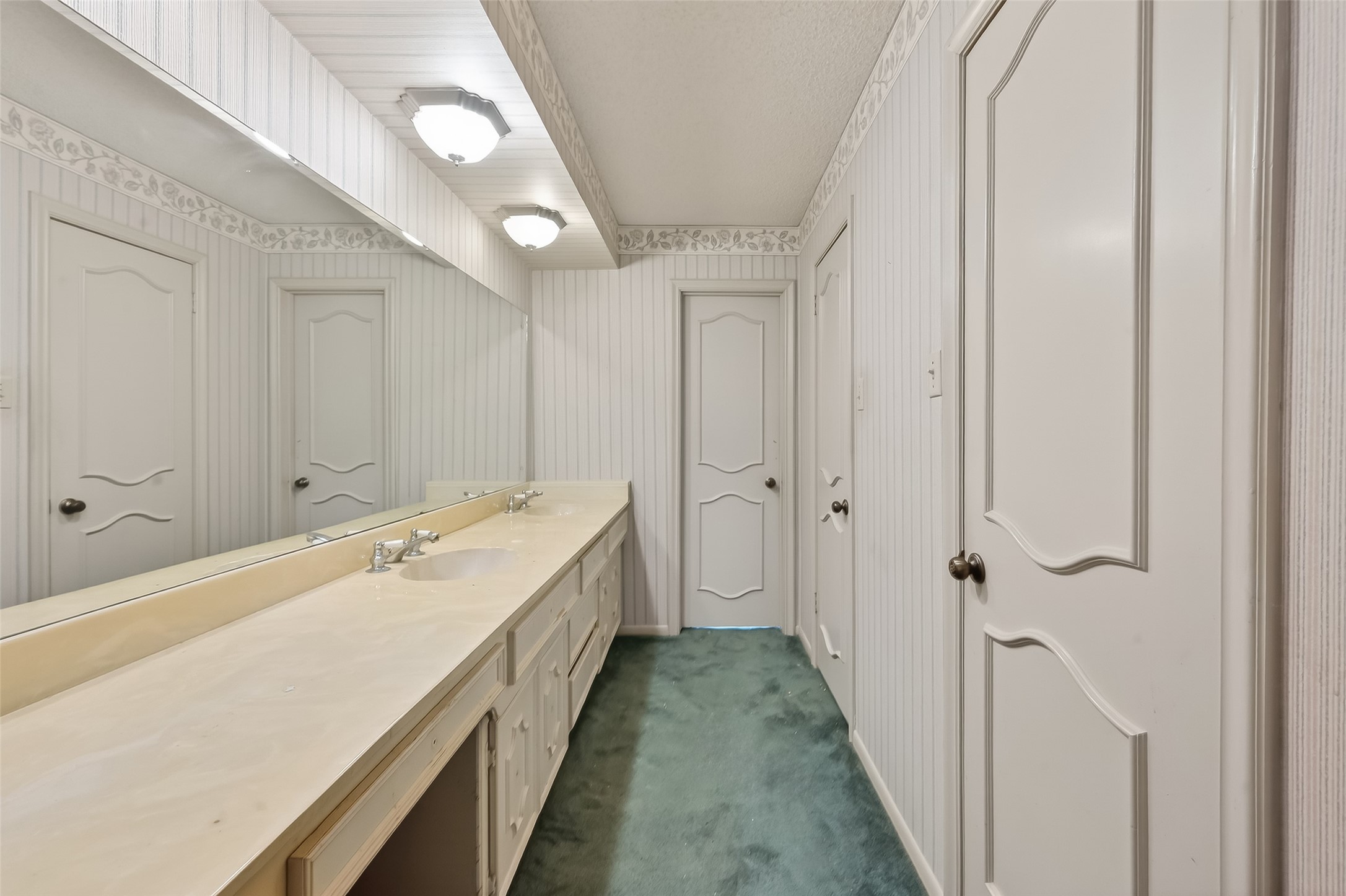 2911 Robinson Road Property Photo 43