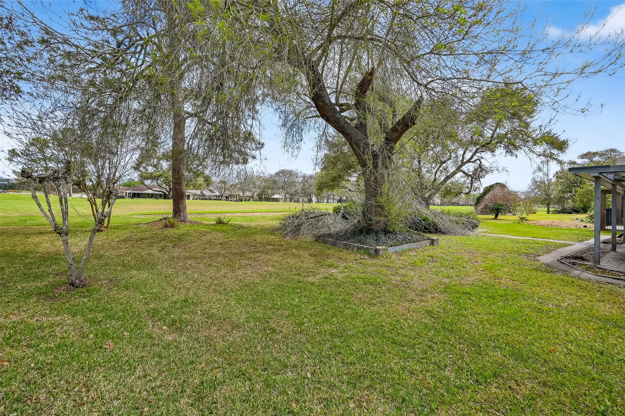 2911 Robinson Road Property Photo 46