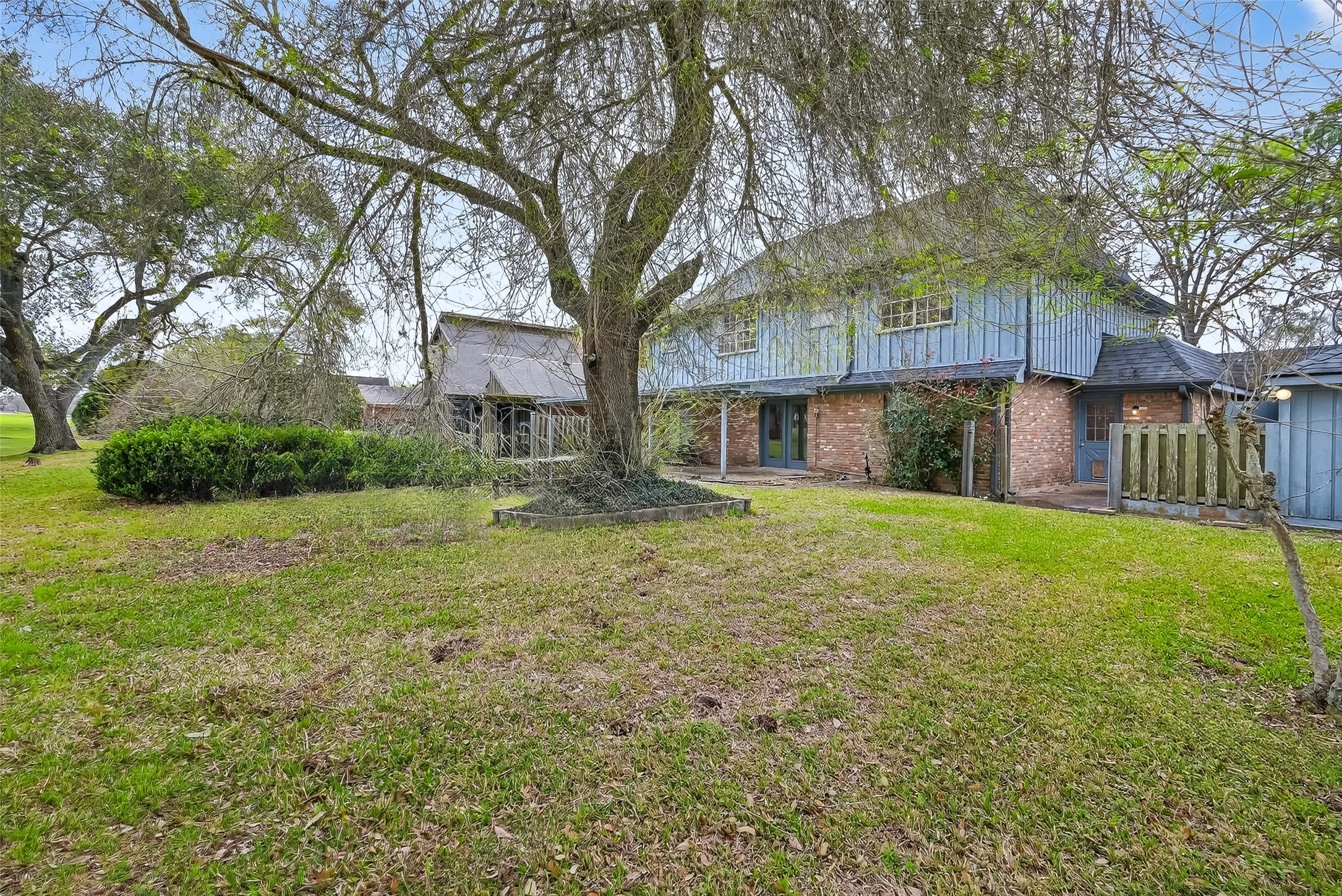 2911 Robinson Road Property Photo 47