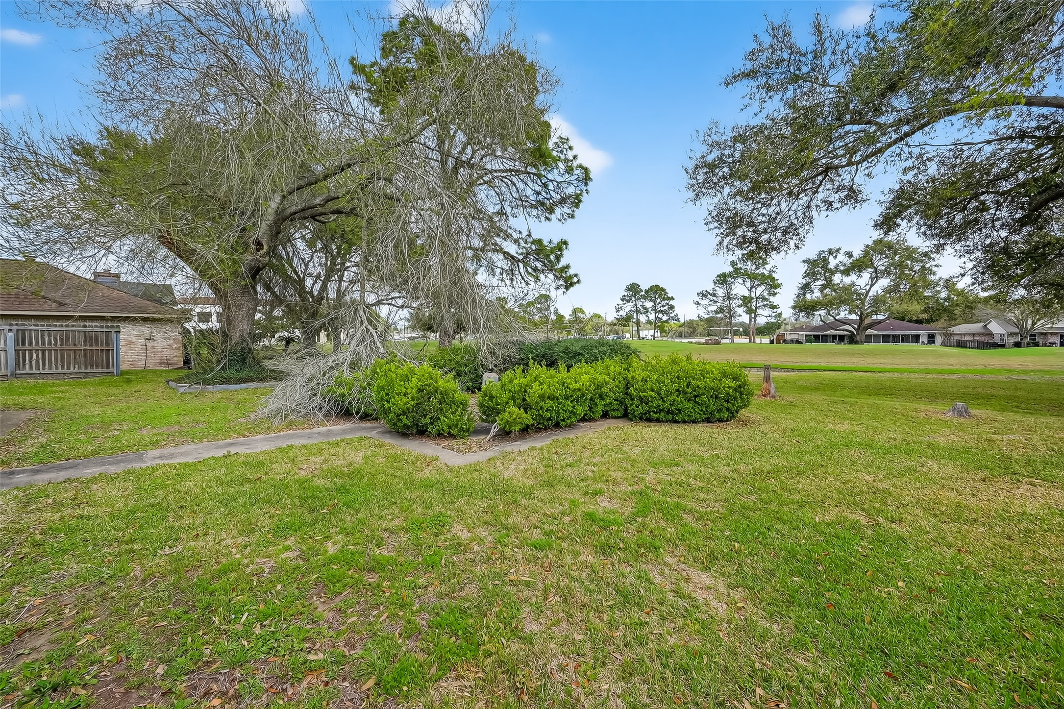 2911 Robinson Road Property Photo 50