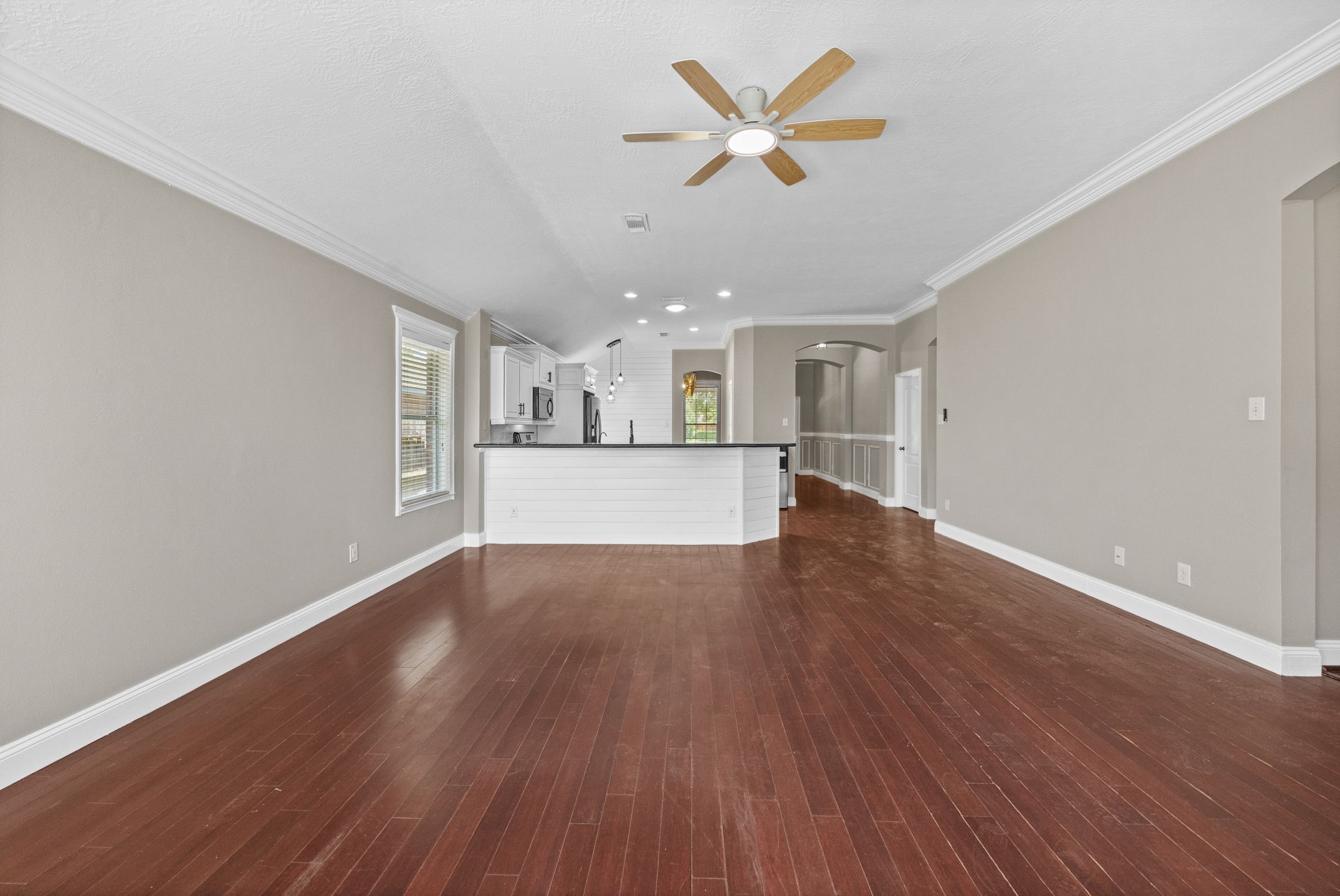 3807 Parade Ct Court Property Photo 18