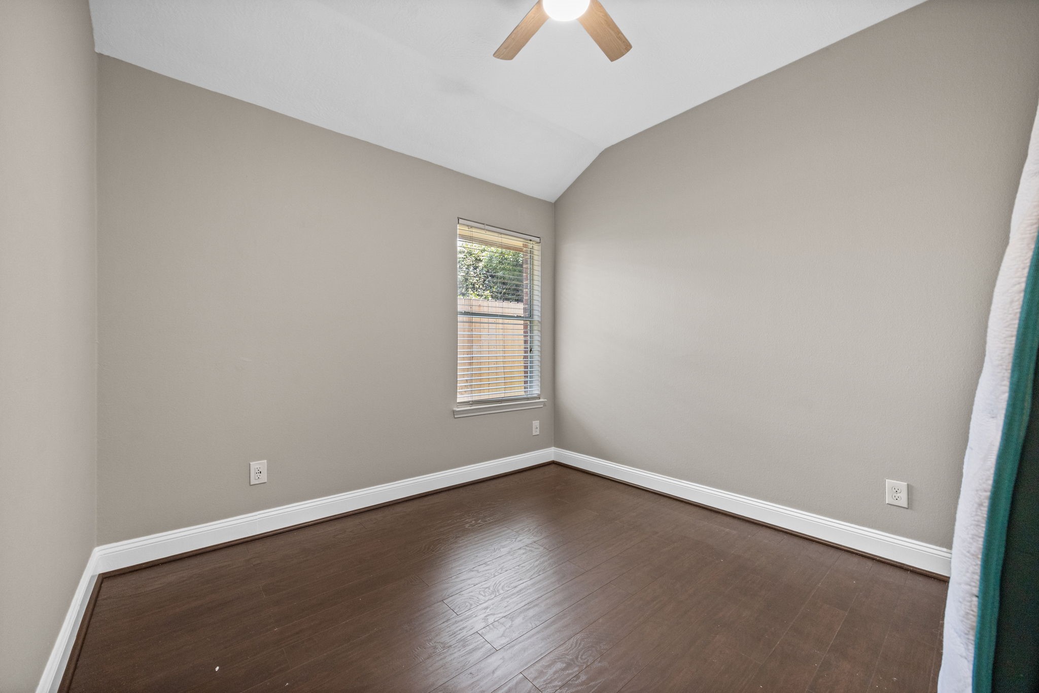 3807 Parade Ct Court Property Photo 22