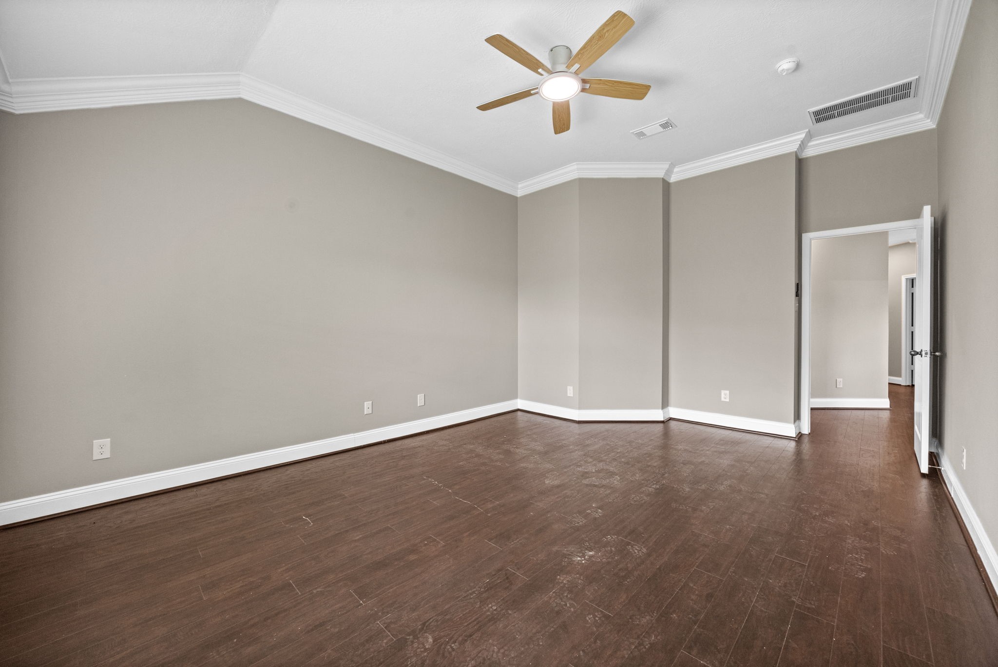 3807 Parade Ct Court Property Photo 24