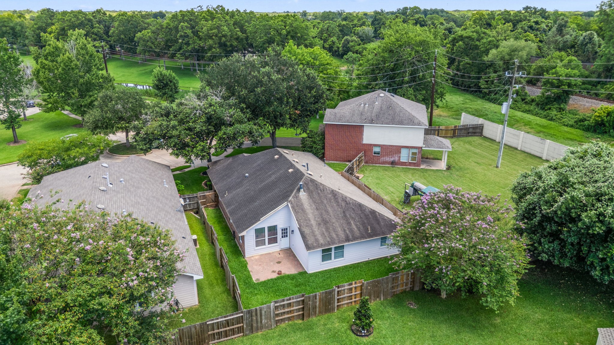 3807 Parade Ct Court Property Photo 38