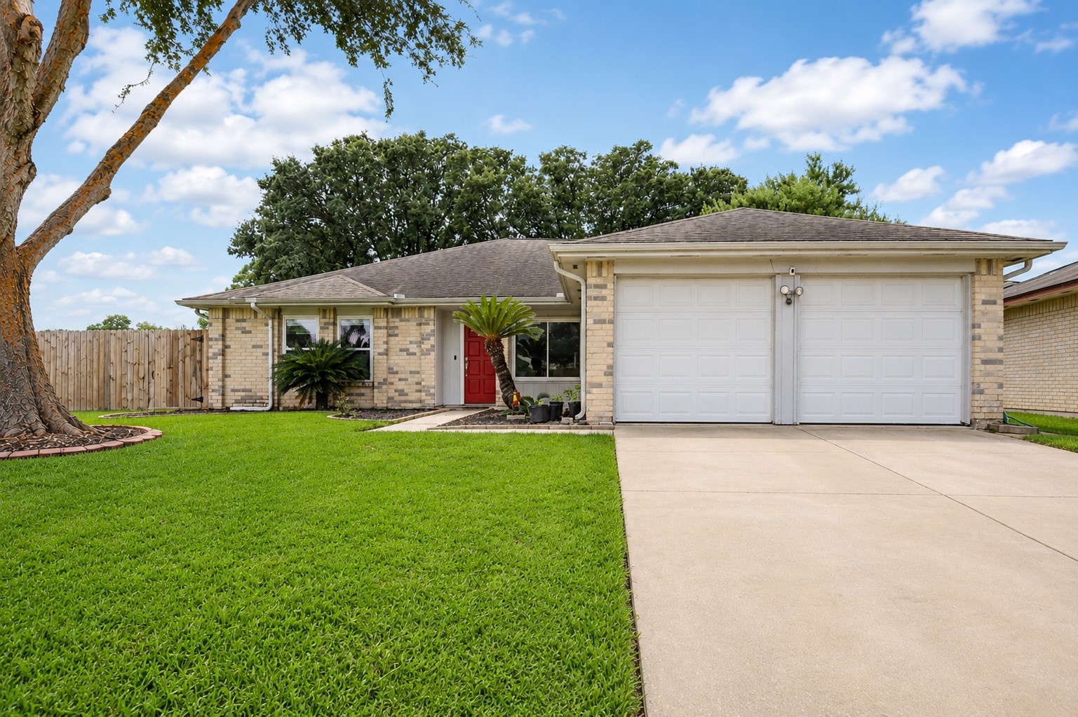 16814 Square Rigger Lane Property Photo 1