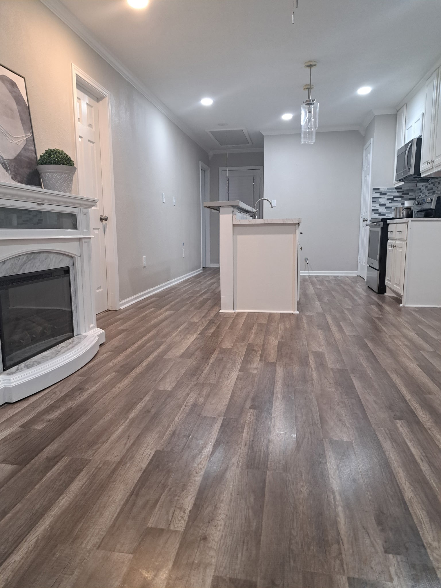 2114 N Fm 1486 Road Property Photo 5