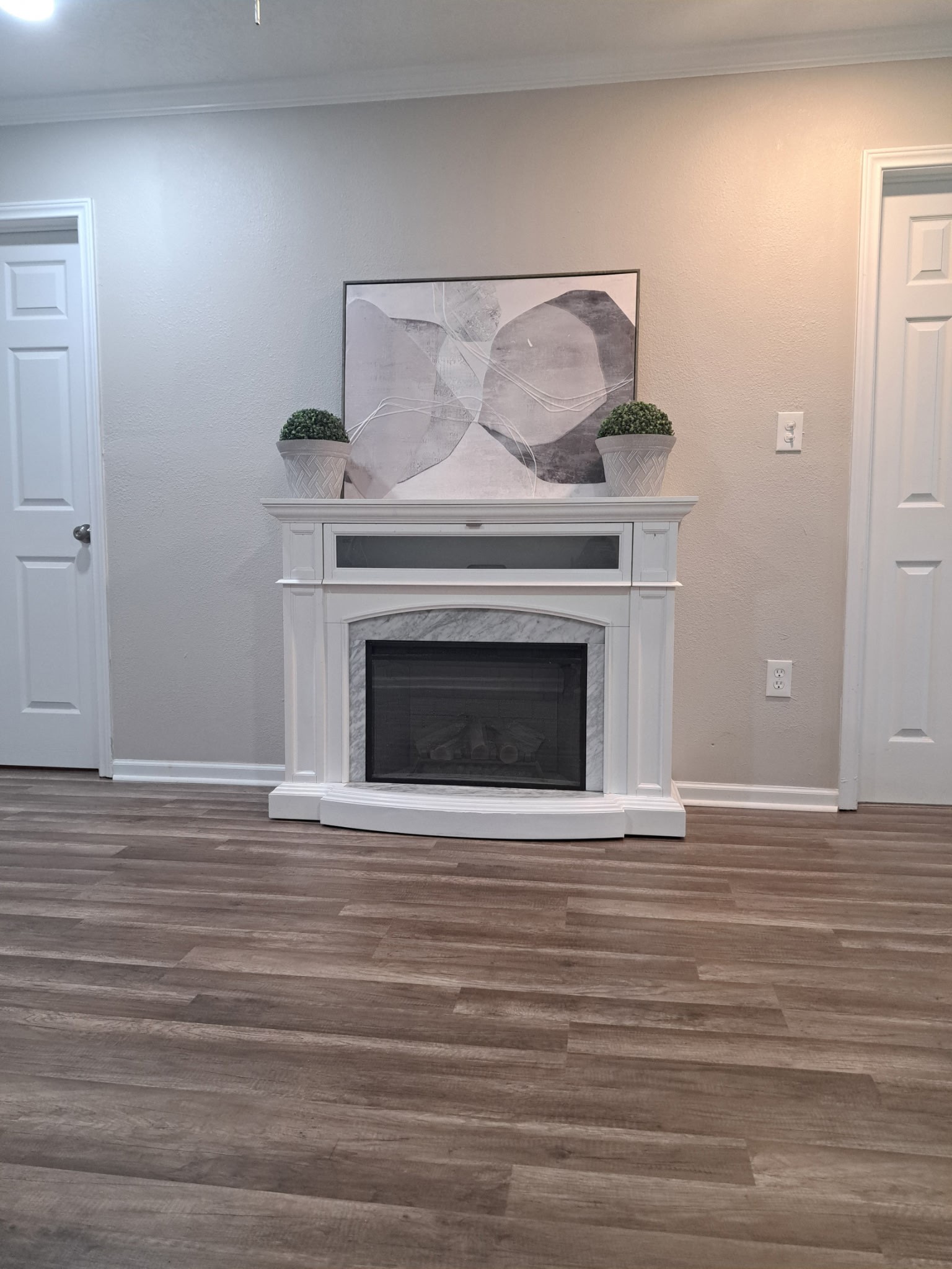 2114 N Fm 1486 Road Property Photo 7