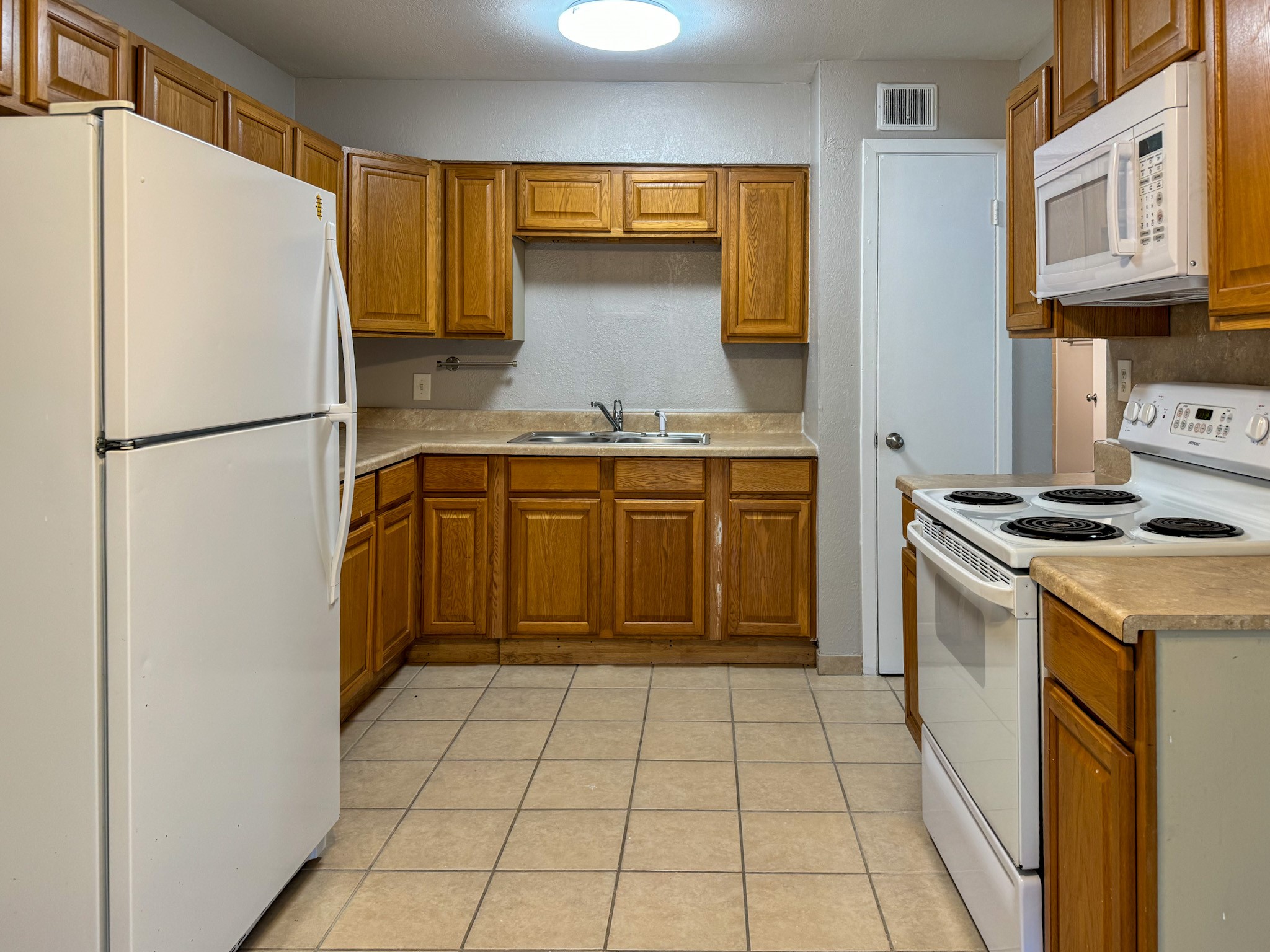 2102 5th Avenue N 5 Property Photo 5