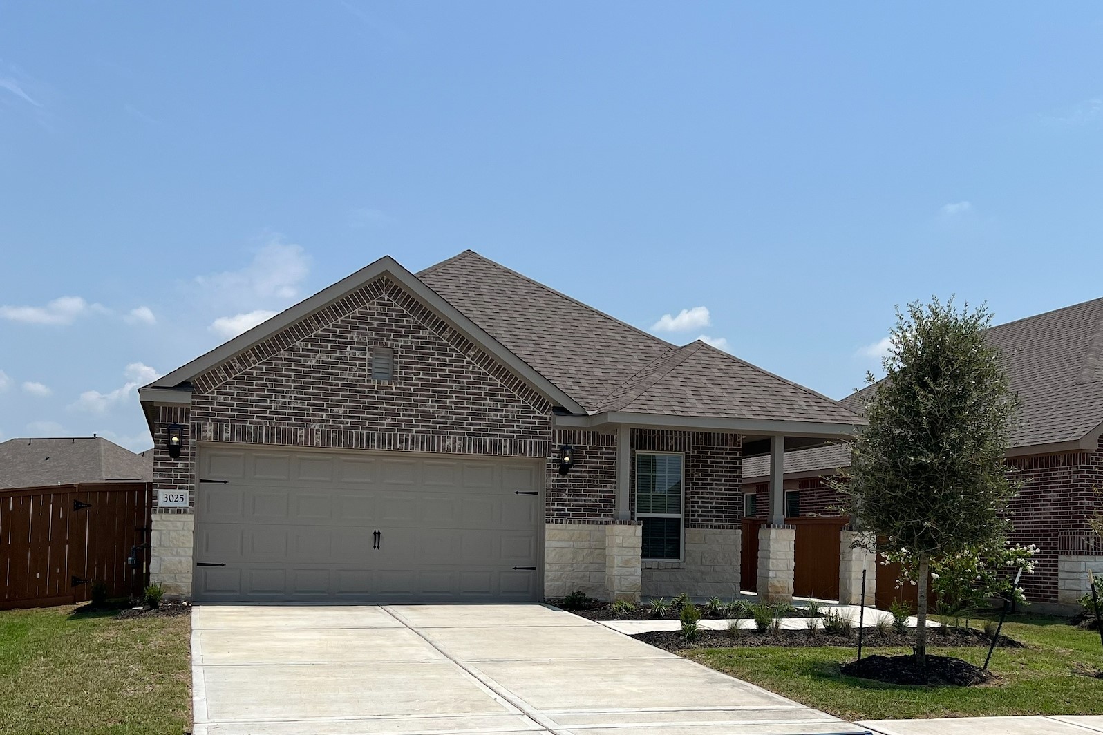 3025 Myrtle Sunset Drive Property Photo 1