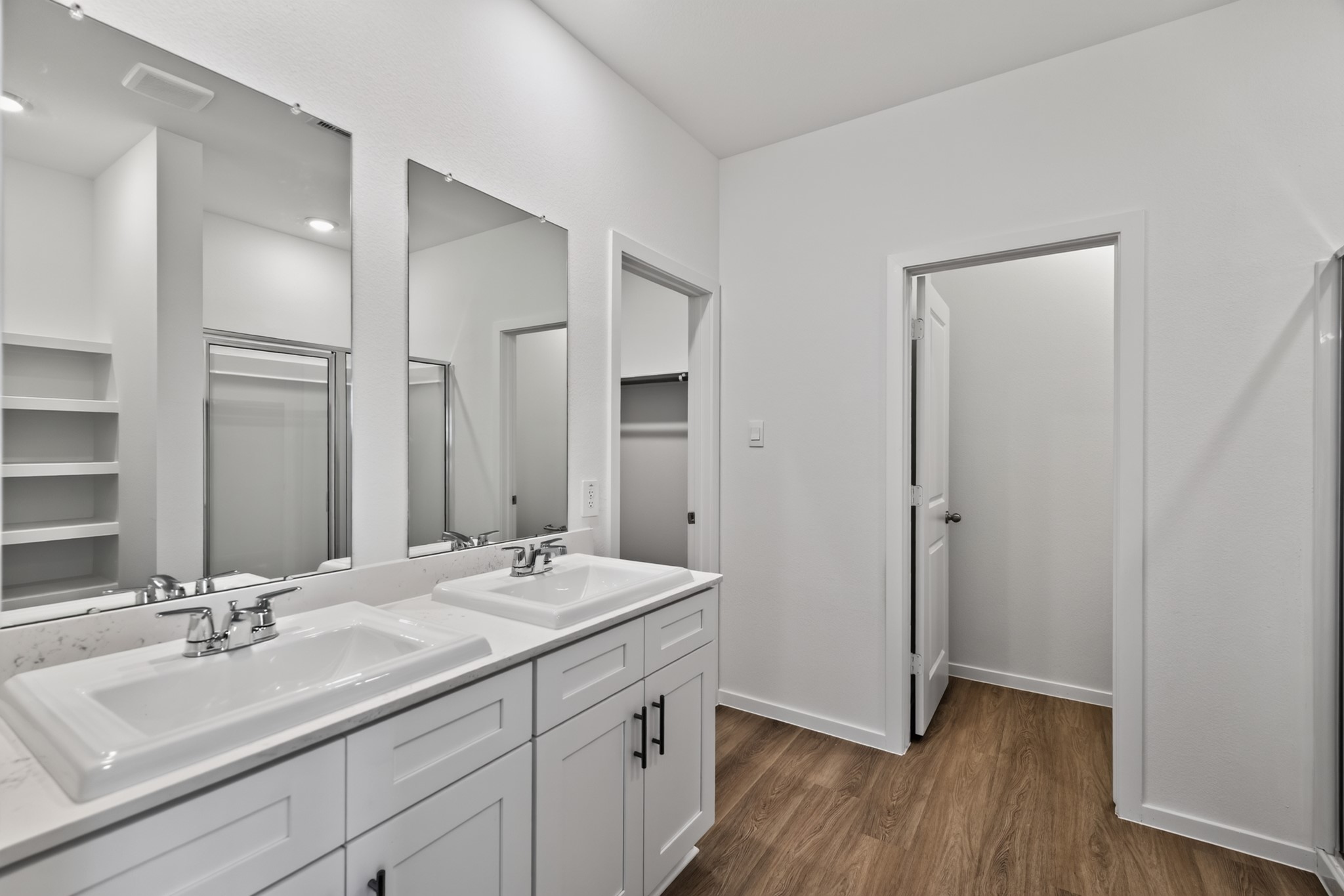 3033 Brizzo Beach Lane Property Photo 17