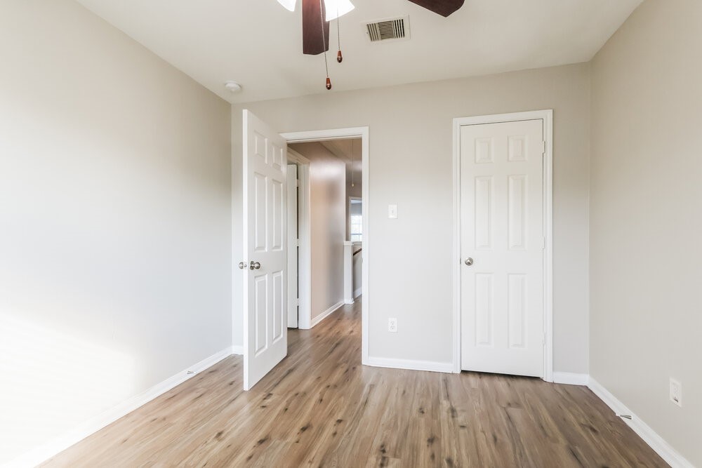 2507 Kiplands Way Drive Property Photo 13
