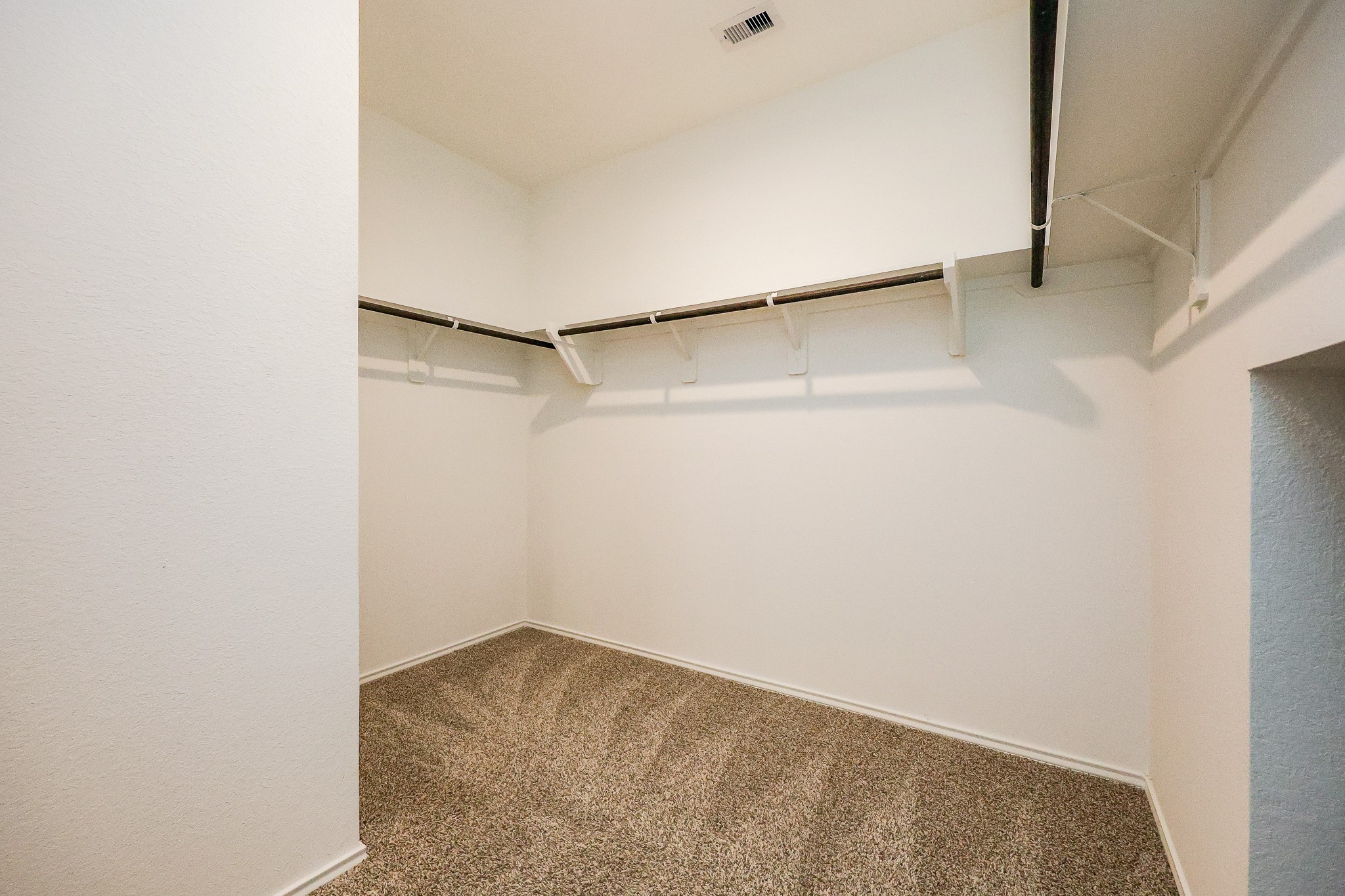 5419 Desert Glen Drive Property Photo 14