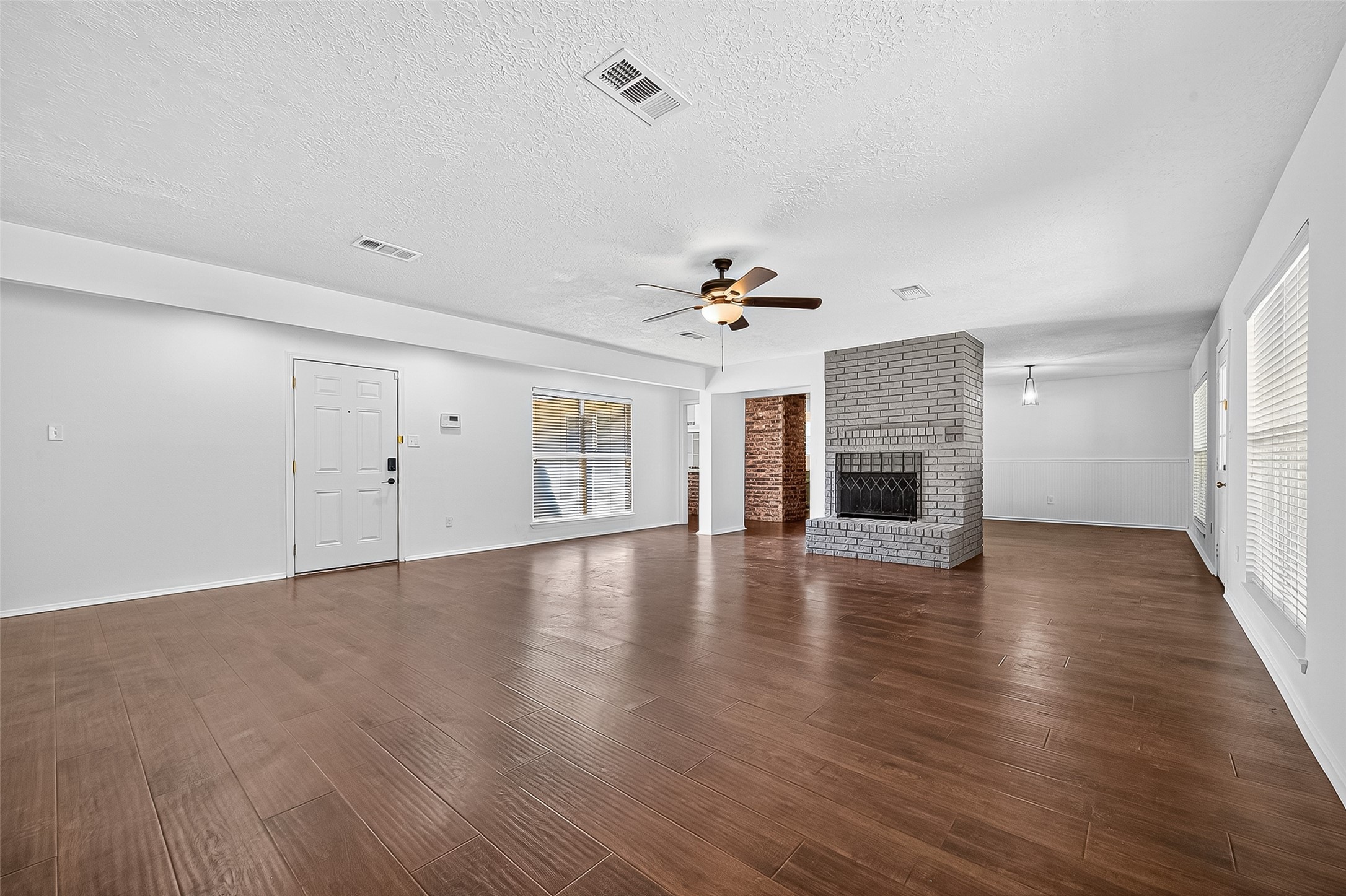 12910 Aste Lane Property Photo 2
