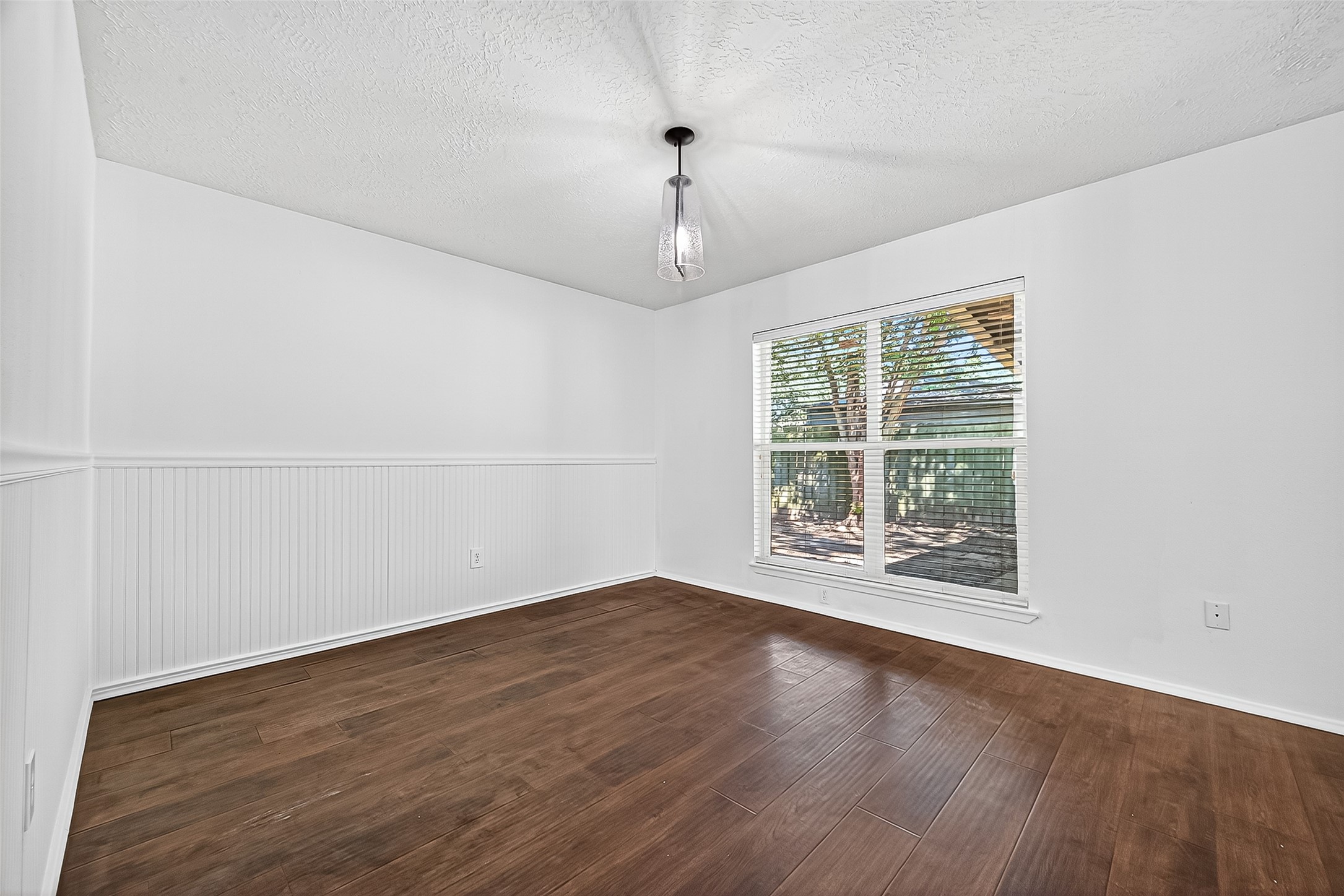 12910 Aste Lane Property Photo 9