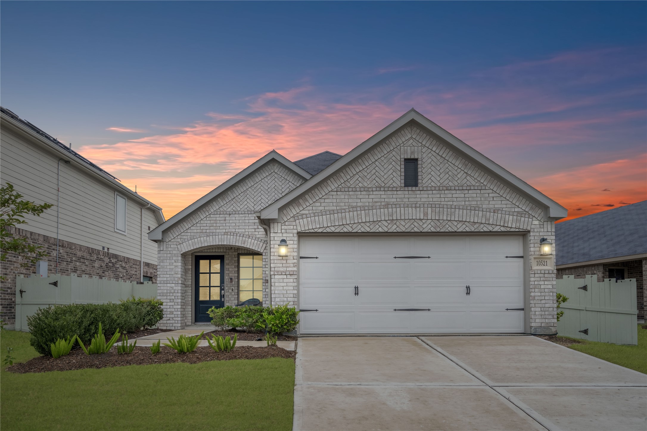 10521 Preserve Way Property Photo 1