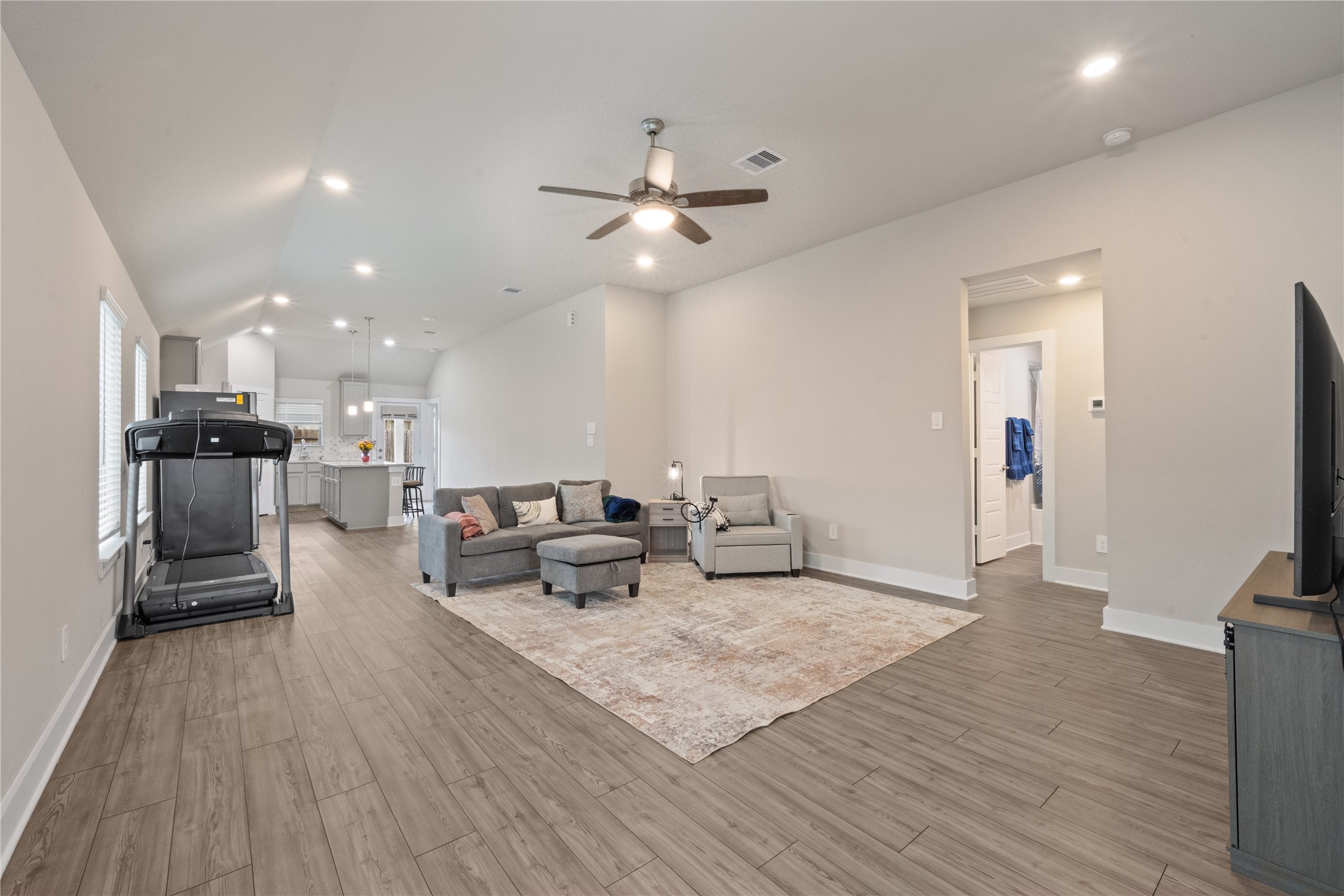10521 Preserve Way Property Photo 6