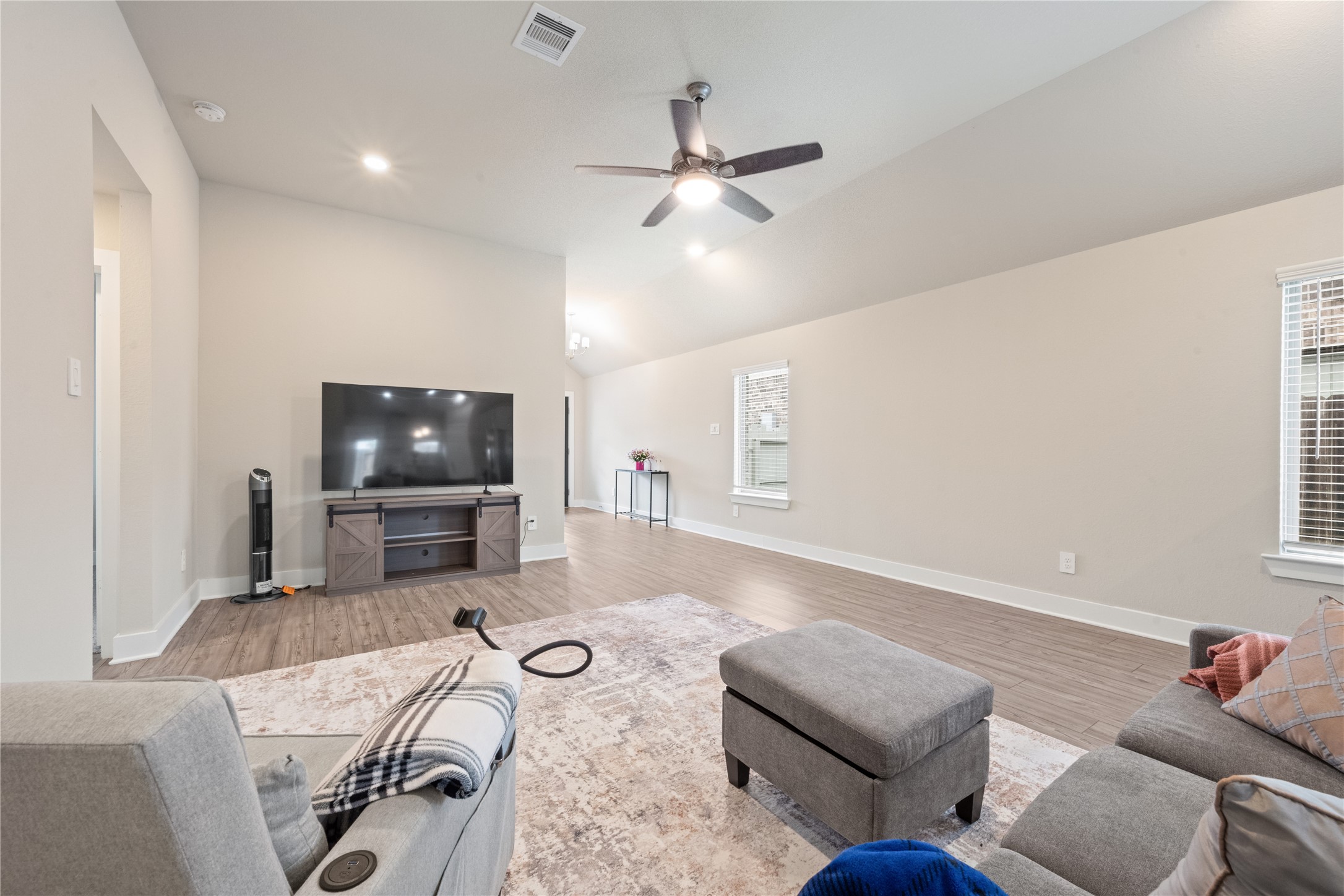 10521 Preserve Way Property Photo 8