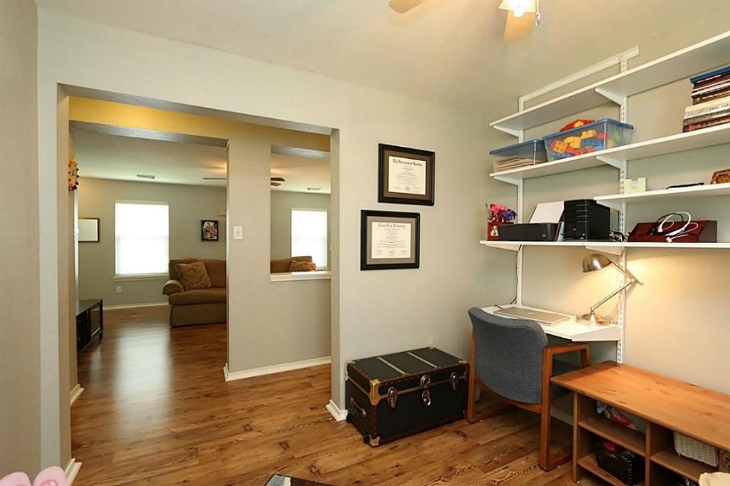 18127 Valebluff Lane Property Photo 9